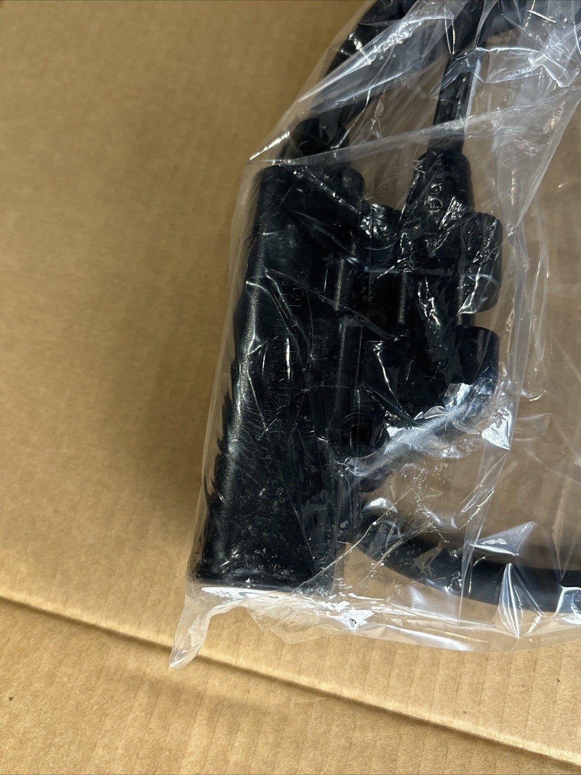 Solarbridge Pantheon Inverter model P235LV 240F64