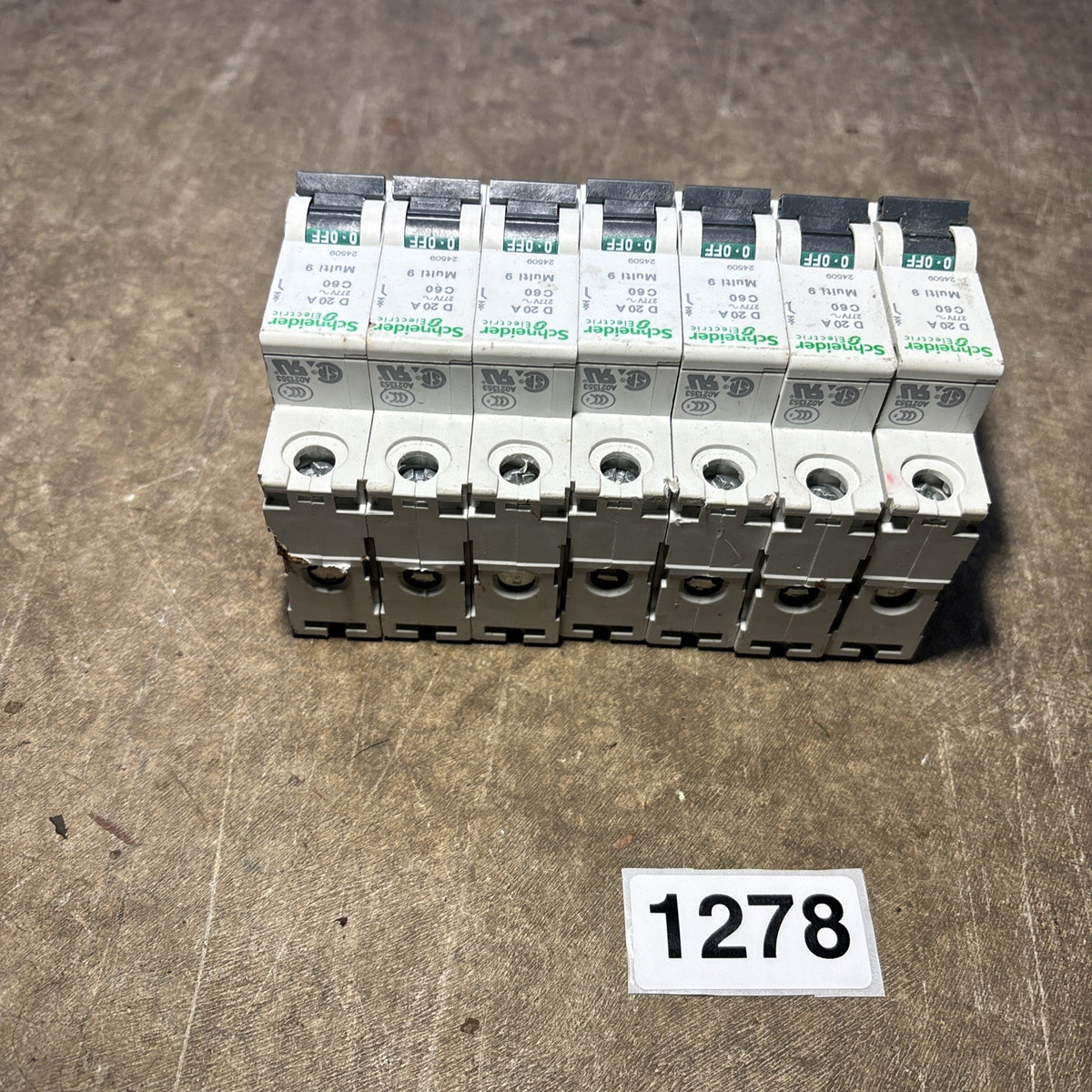 Schneider Electric C60 20A Multi 9 D20A Circuit Breaker 1 Pole DIN Rail Lot Of 72