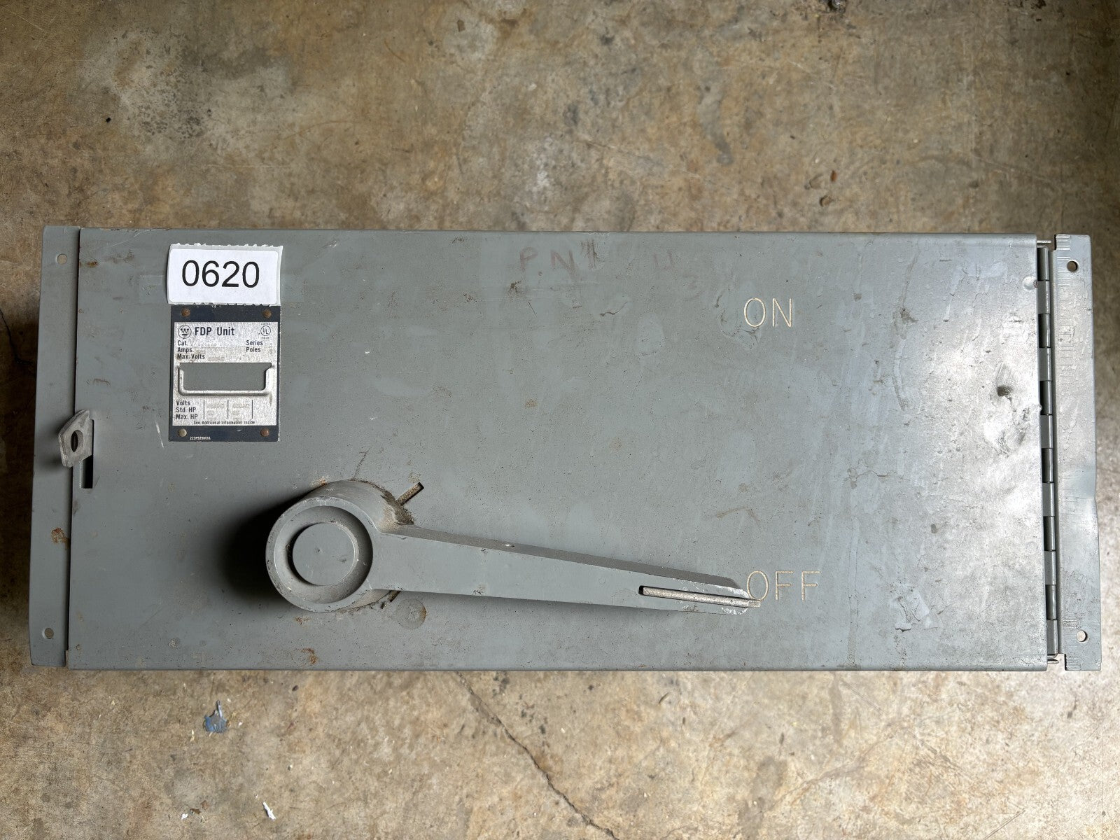 Westinghouse FDPS364R Fusible Panel Mount Switch 200 Amp 3 Pole 600 Vac0