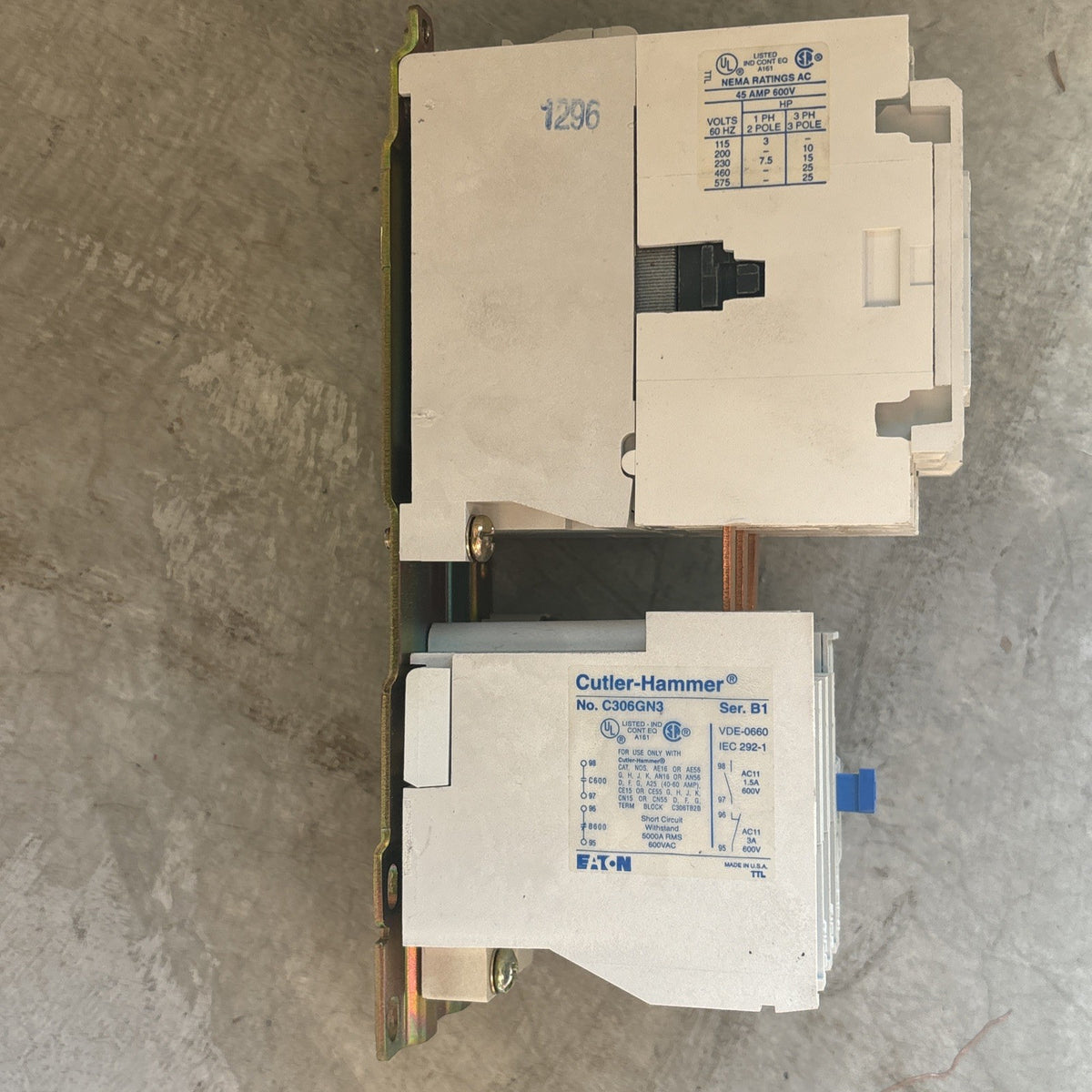 New Take Out EATON CUTLER HAMMER AN16GN0AB NEMA OPEN 3P STR SIZE 2 120V COIL3