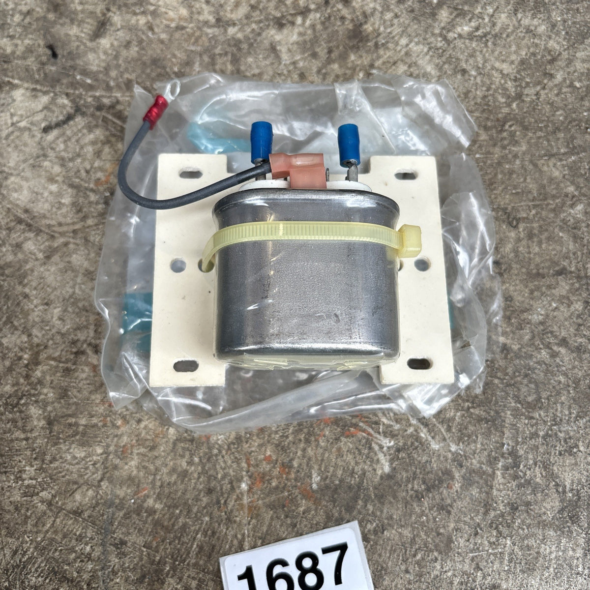 Reliance Electric 705330 27RB Capacitor 1