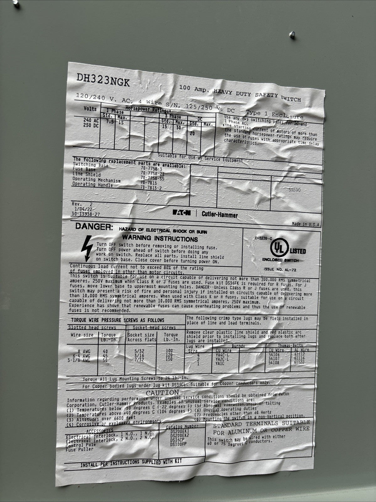 DH323NGK Eaton Cutler Hammer 100A Fusible Switch 240V2