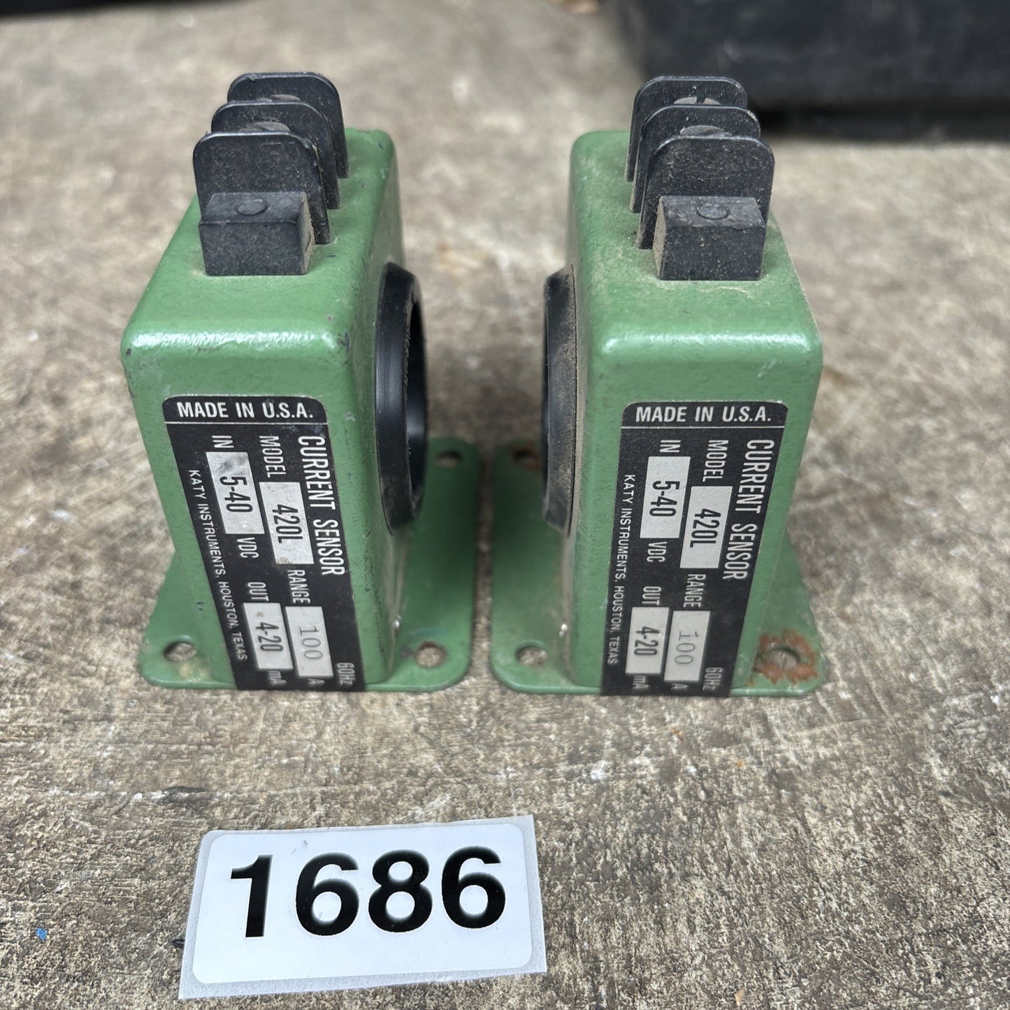 Lot Of 2 CURRENT SENSOR  420L1