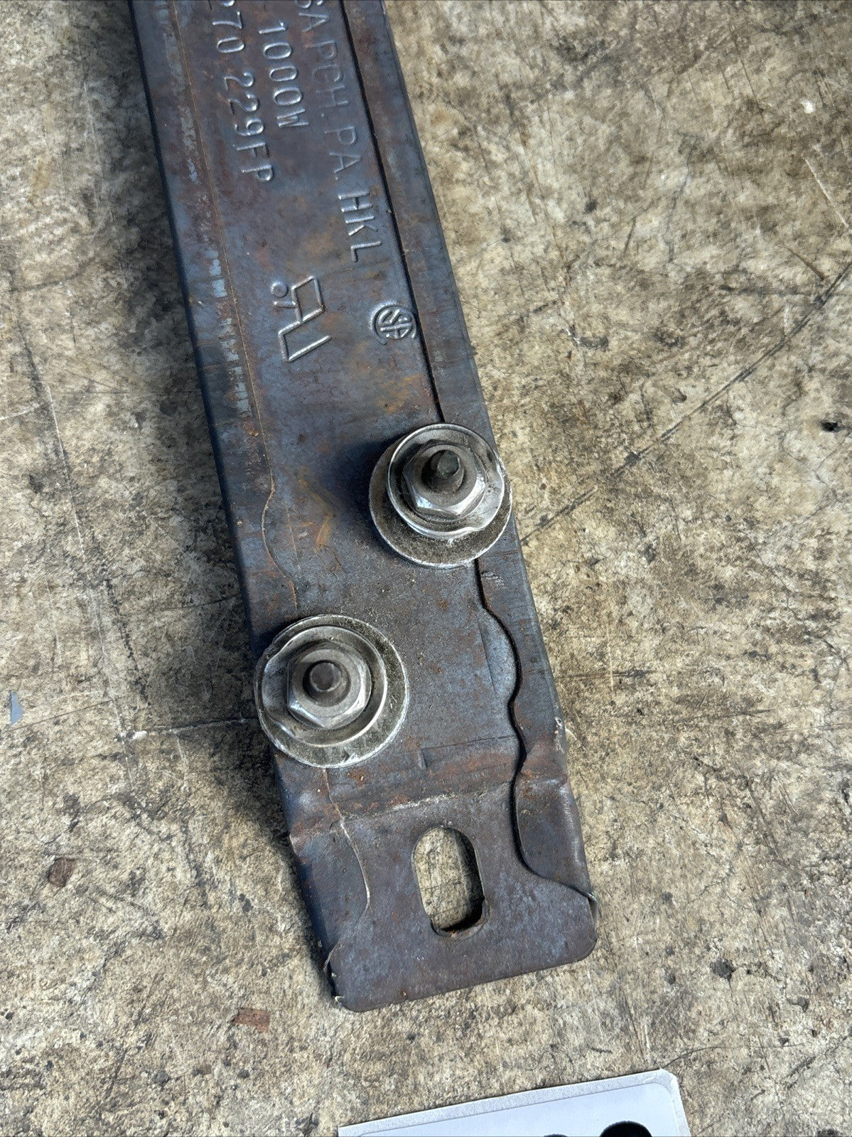 CHROMALOX 285 050601 129 / 285050601129 (USED)2