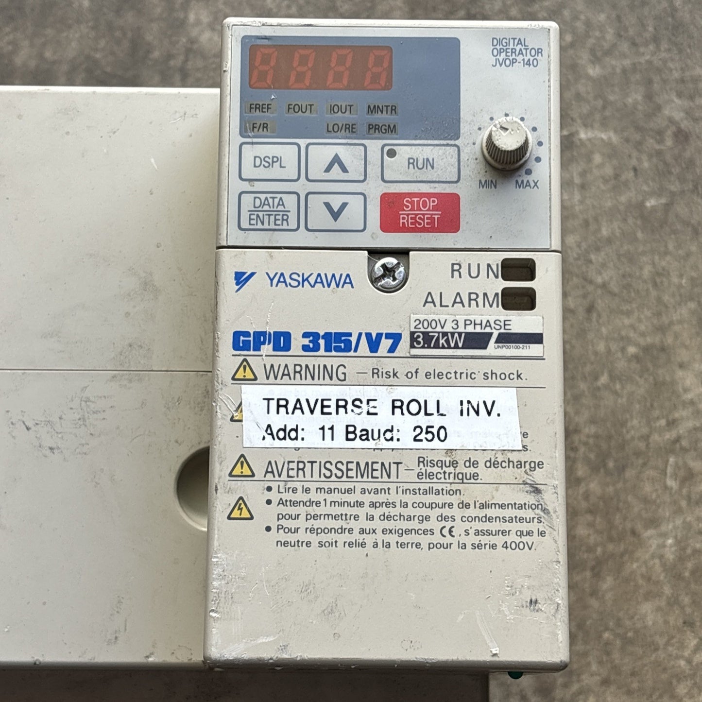 Yaskawa CIMR V7AM23P7 VS Drive GPD 315/V7 200 230V 50 60Hz1