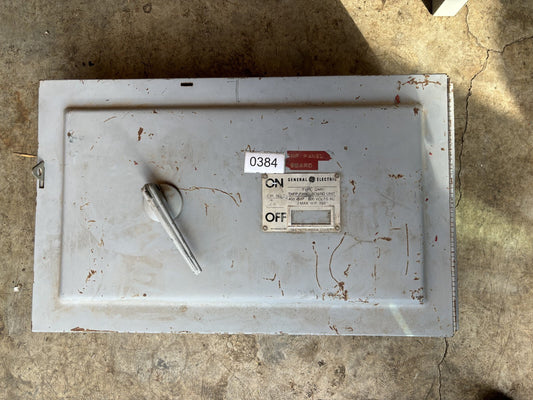 General Electric THFP365 Panelboard Unit Type QMR 400 Amp 600 Volts0