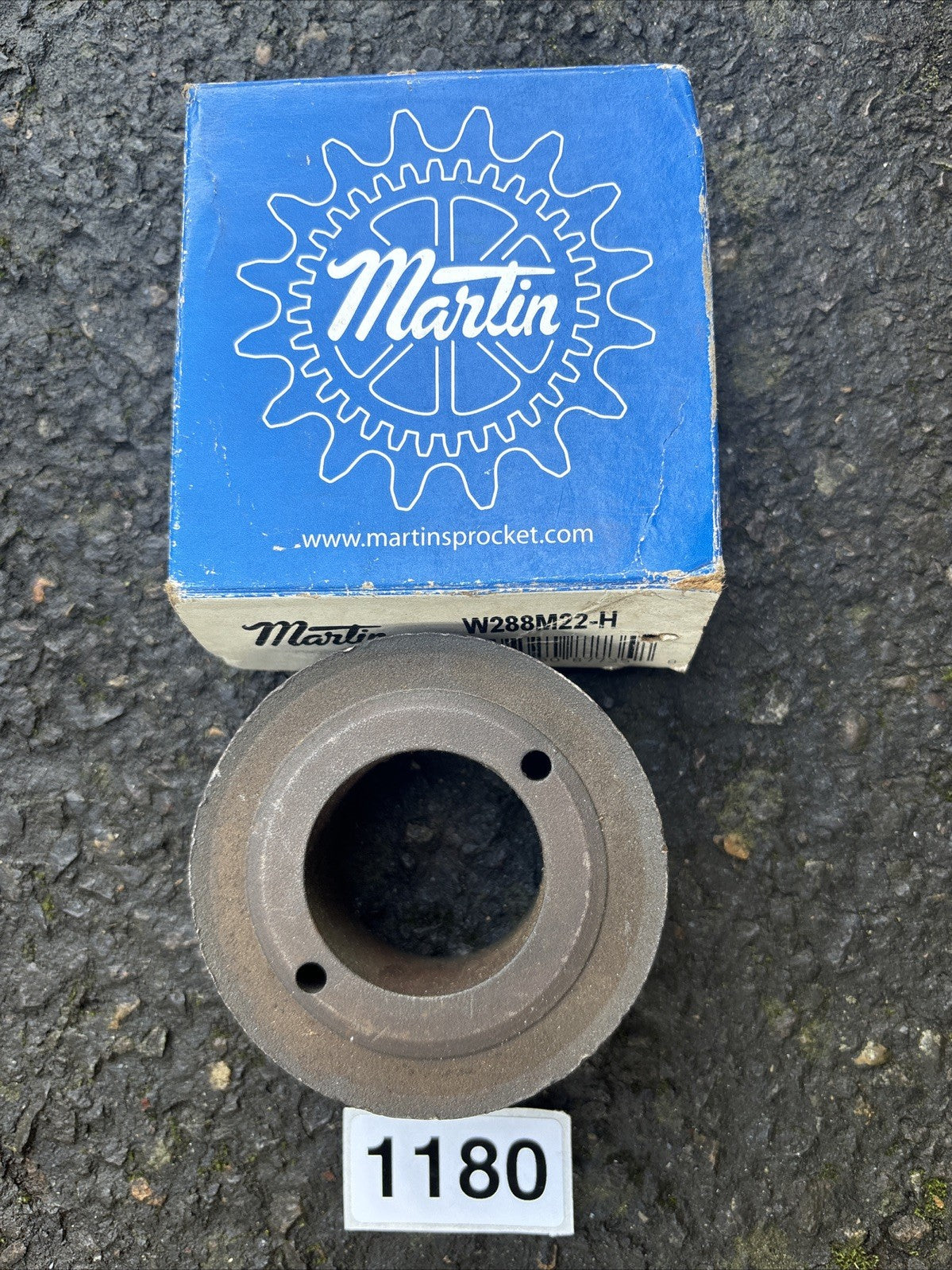 Lot of (2) Martin 28 Teeth Sprocket W288M22 H0