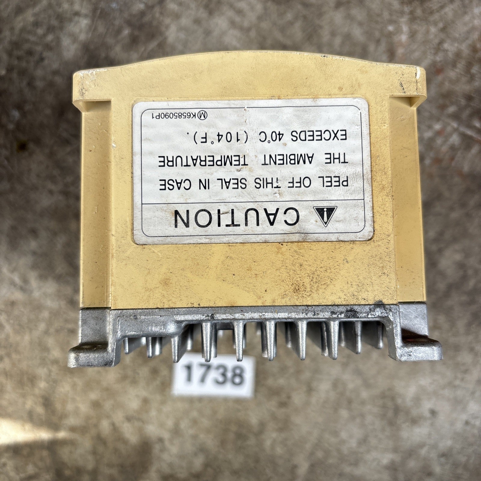 Toshiba VFS7 2004UP Transistor Invertor 3 Phase 3 Amp 200 230 Volts Works Read3