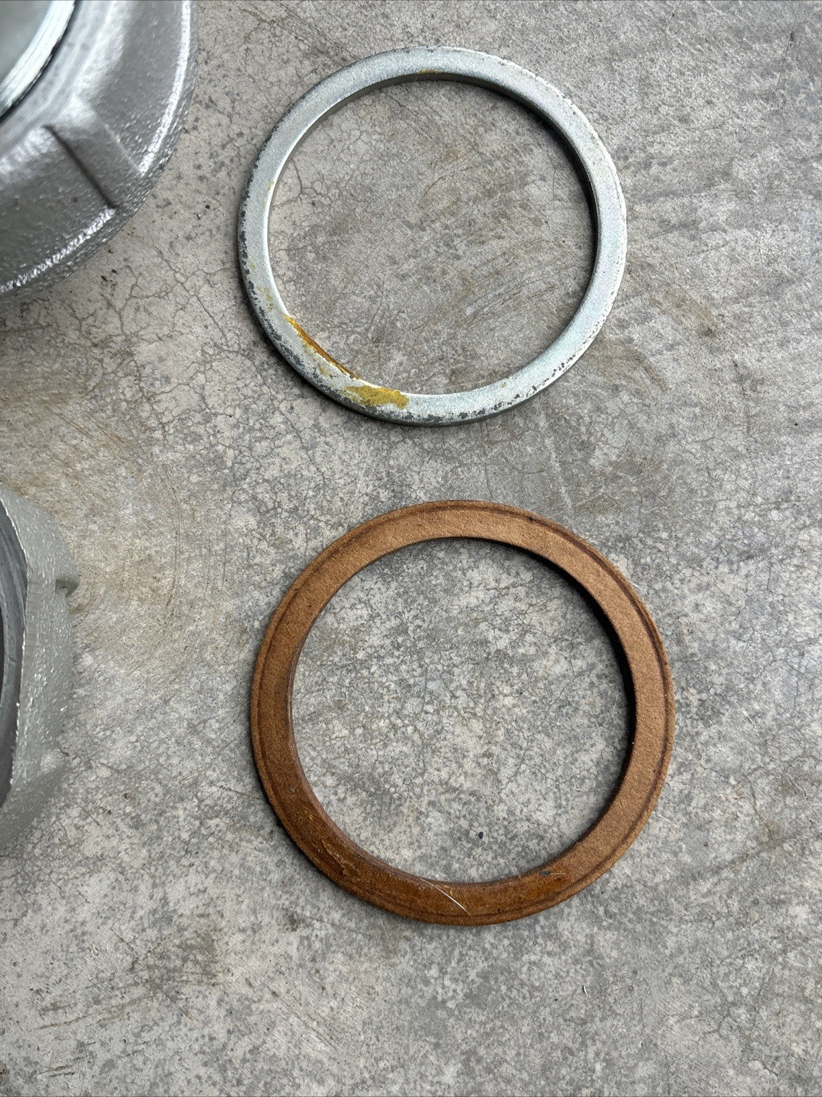 Cooper Crouse Hinds XJG64 Expansion Joint Conduit Fitting 2" Max Expansion 4"5