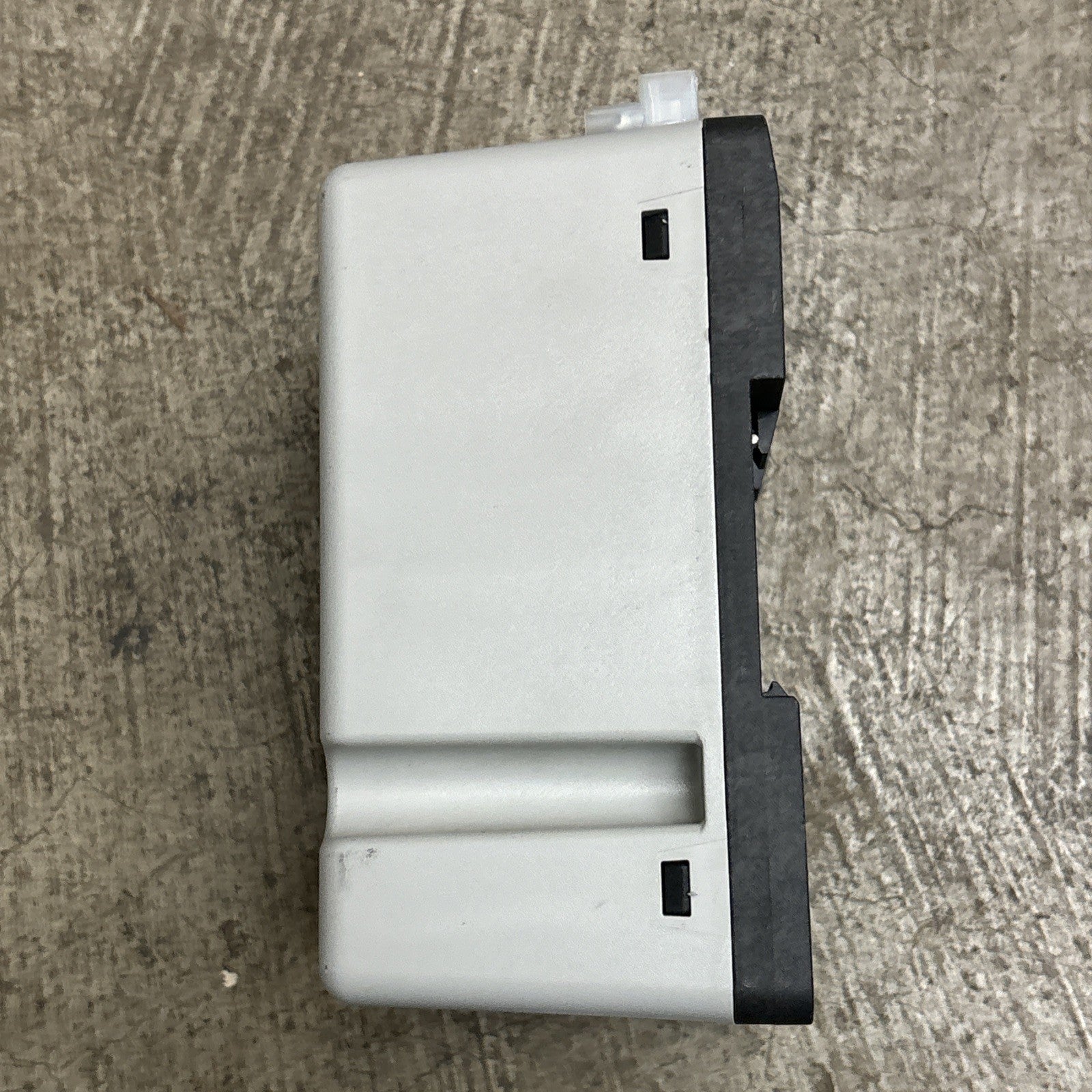 Allen Bradley 1492 REC15G Ser. A GFCI Receptacle (Tote 2)4