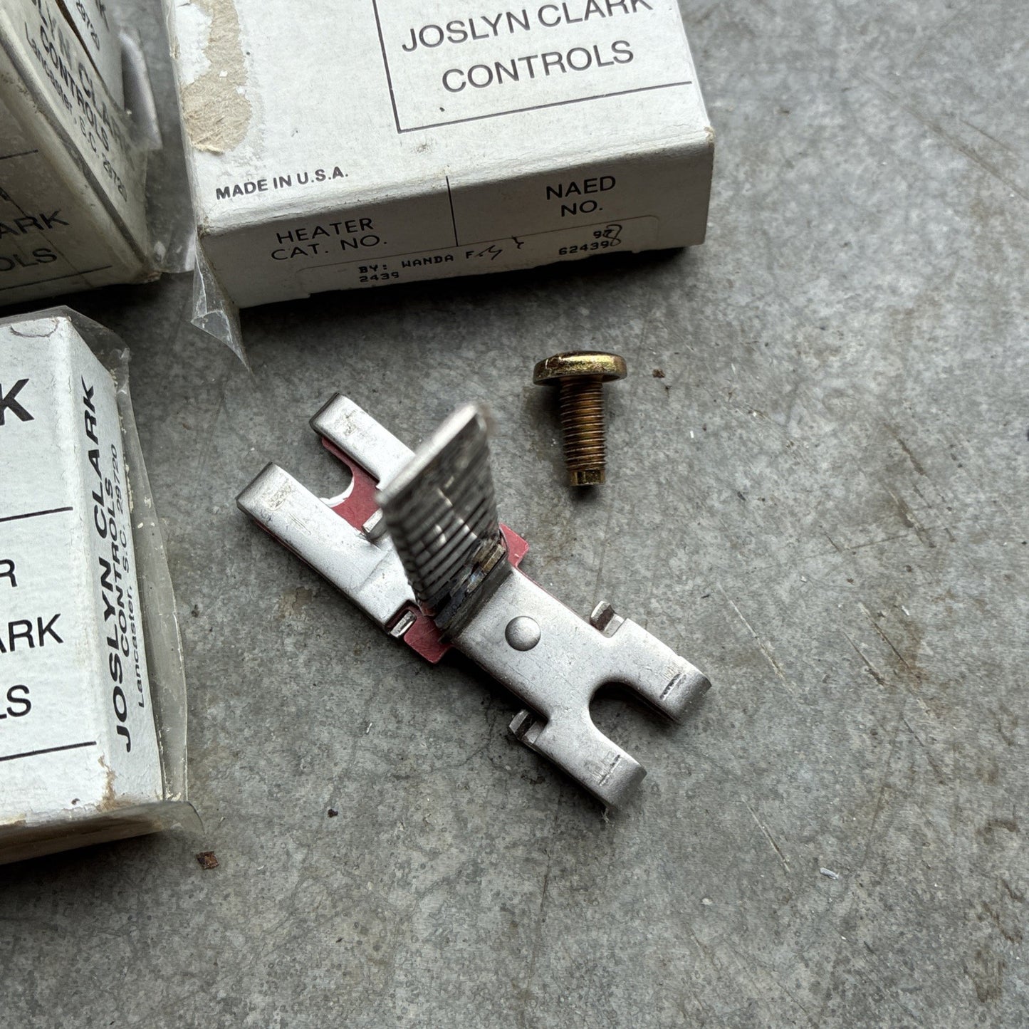 JOSLYN CLARK,2424,OVERLOAD RELAY HEATER NOS1