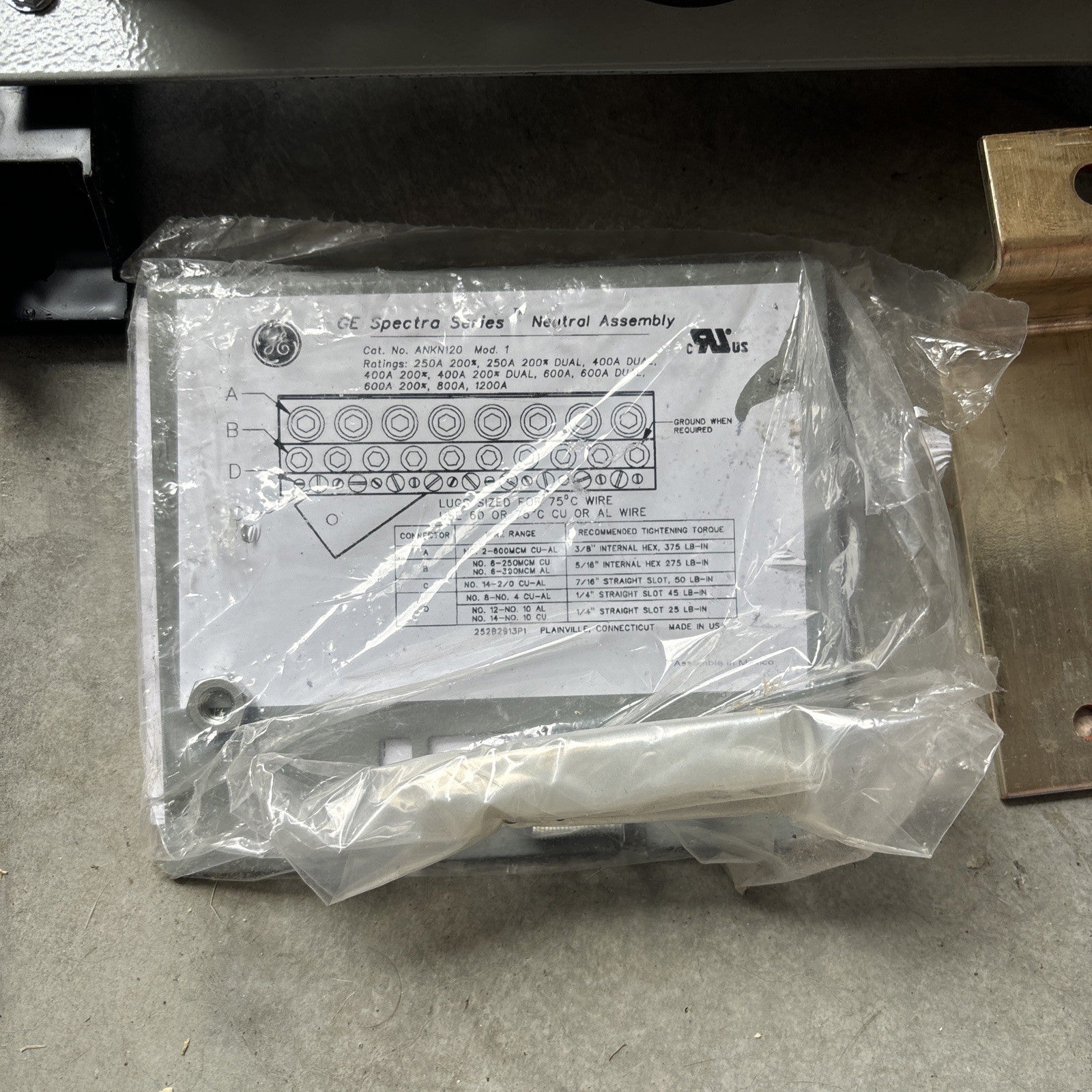 GE General Electric ANKN120 347V Panelboard Neutrals Kit w/Hardware (New)2
