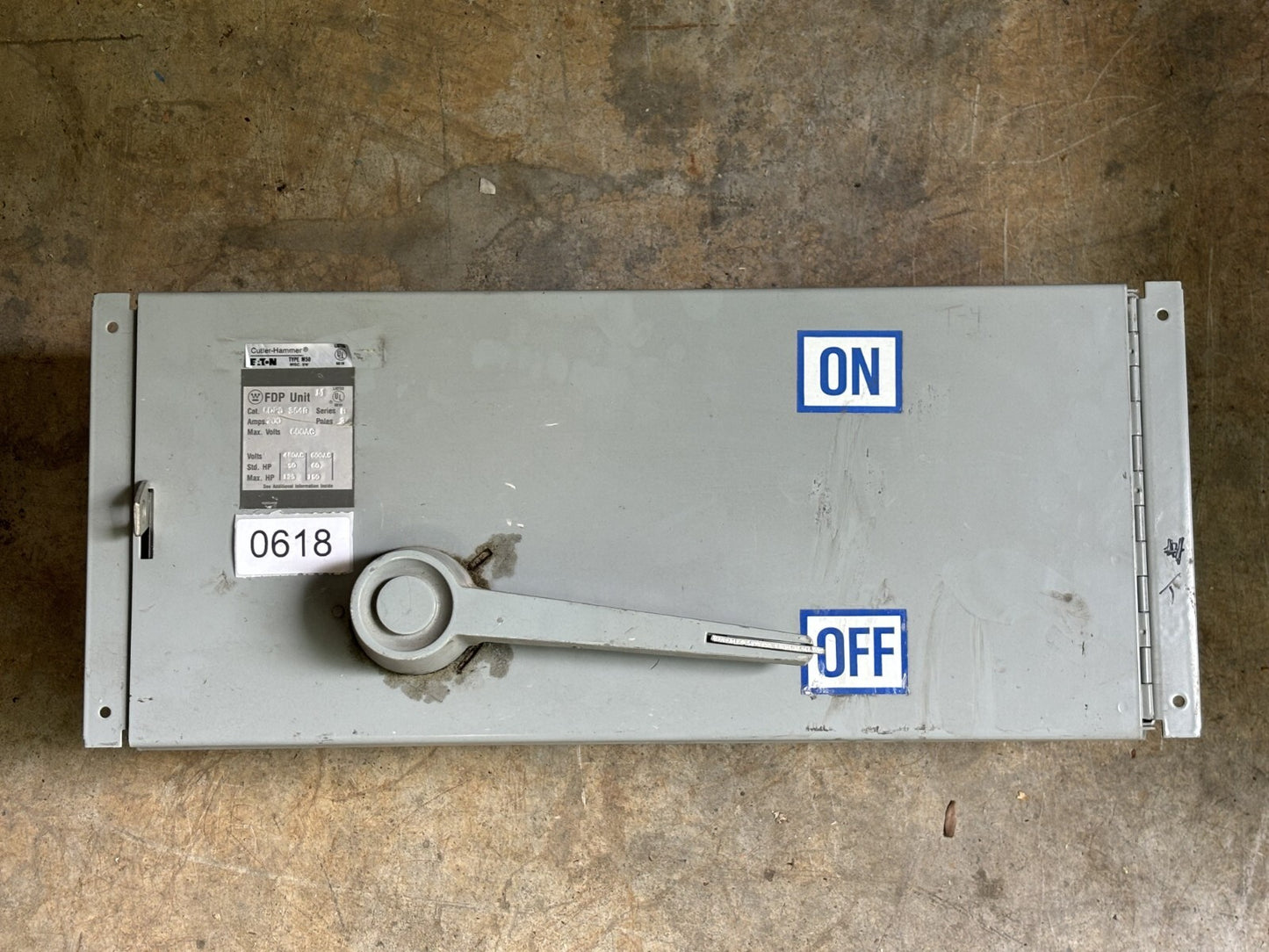 Westinghouse FDPS364R Fusible Panel Mount Switch 200 Amp 3 Pole 600 Vac0