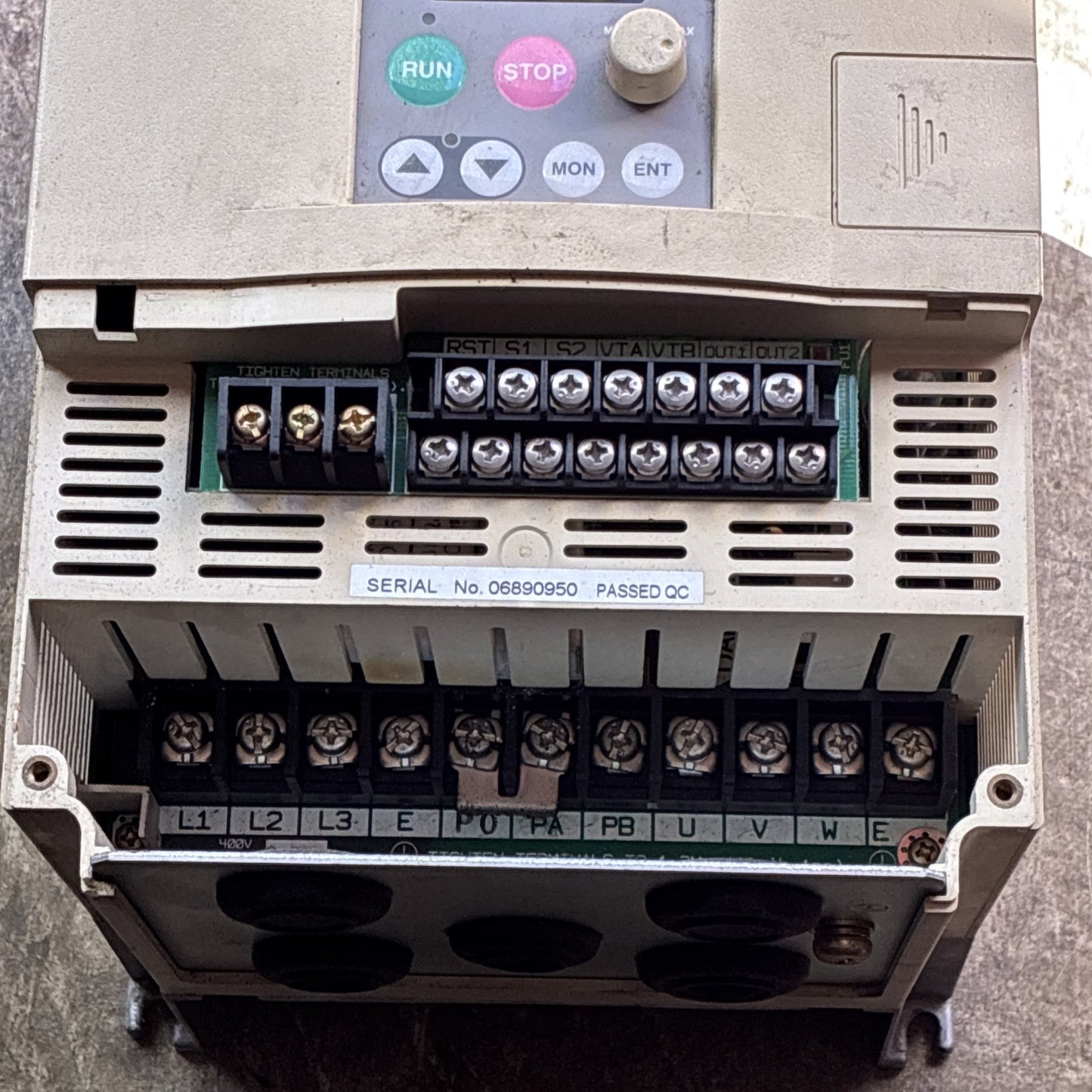VFS7 4015UPL  (2)  Toshiba 4.1A 460V 2HP VF S73