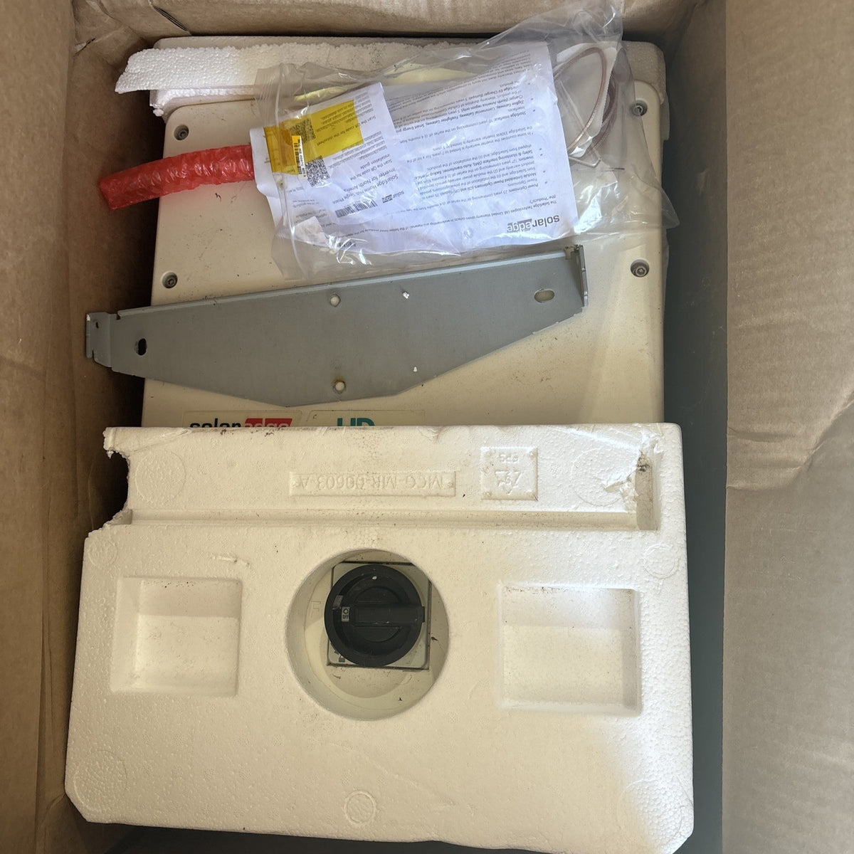 SolarEdge USE5000H USMNBE78 Home Hub Inverter, Single Phase2