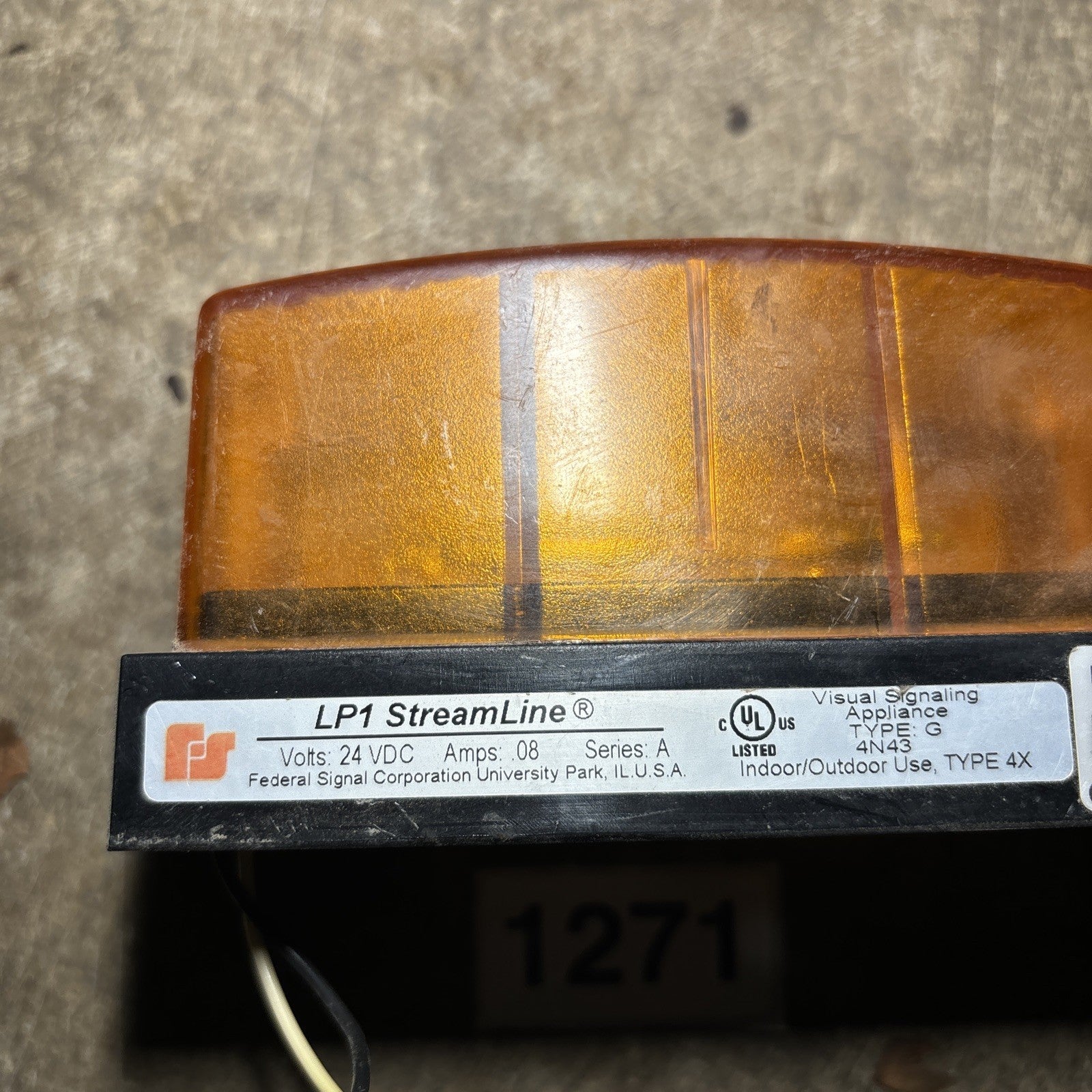 Federal Signal LP1 Streamline Mini Strobe Amber Surface Mount 120VAC .06A Ser. A3