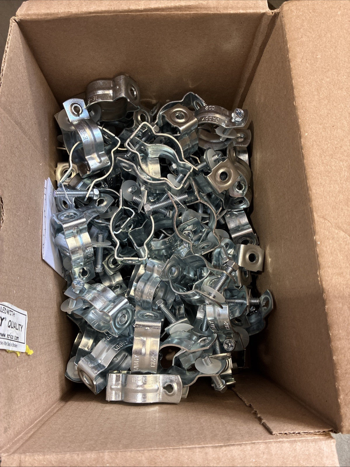 100PK nVent CADDY CD2B Conduit/Pipe Clamp, 1" EMT/Rigid, Steel, Zinc‑Plated2