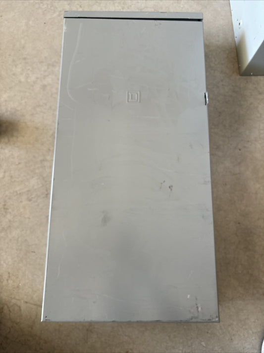 Square D BXH30RFT Homeline Load Center Panelboard 200A 1PH 8C MCB FT LUGS0