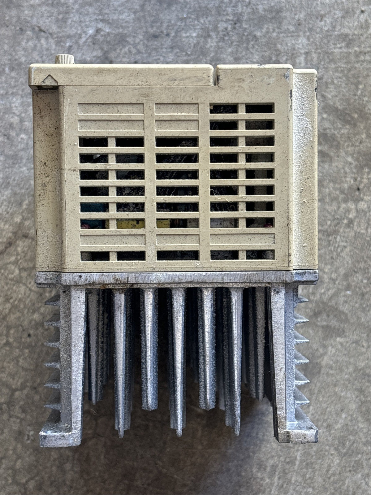 Yaskawa GPD 315/V7 CIMR V7AM40P7 MVB0033