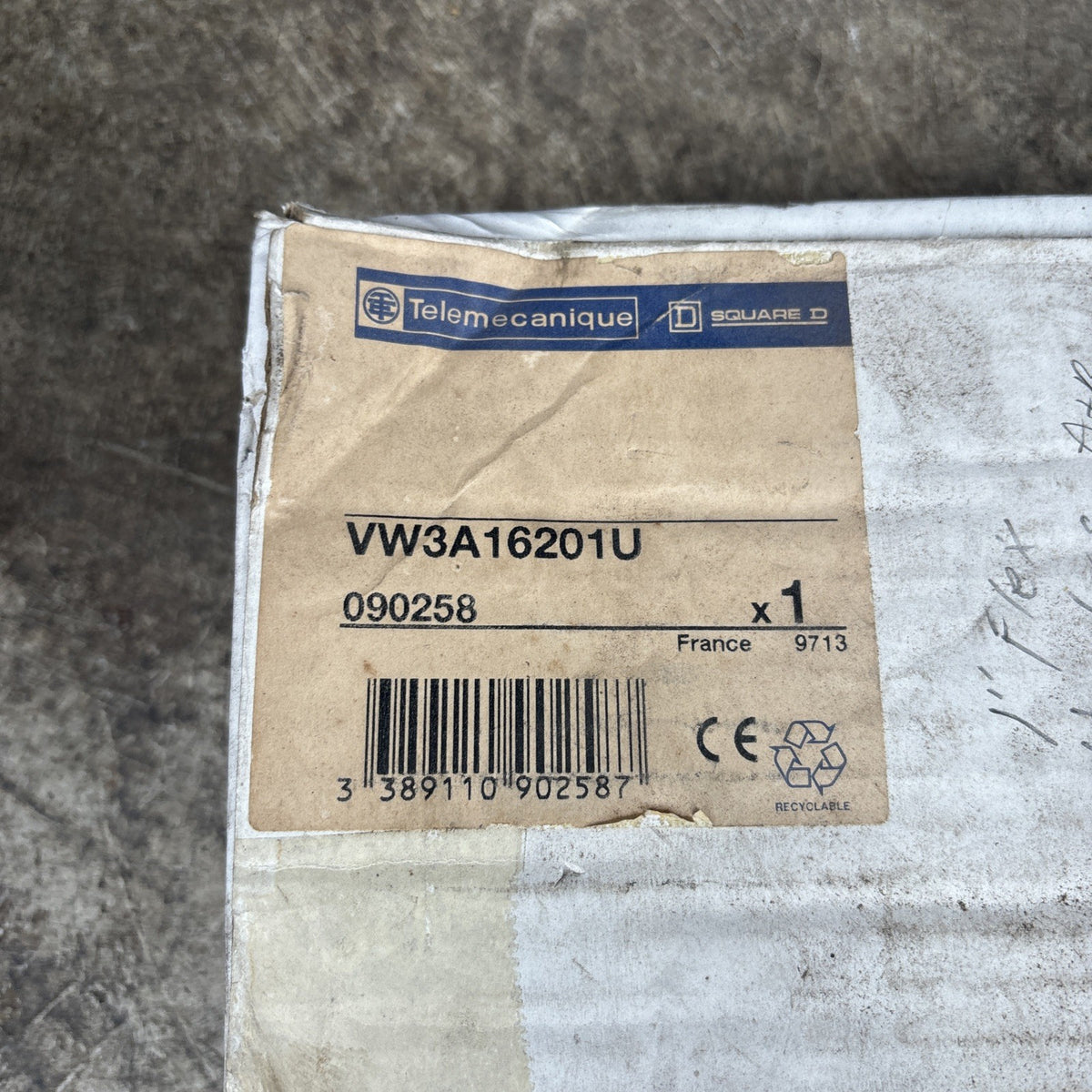 New Square D Telemecanique VW3A16201U Option Card Mat Handling SQD SquareD1