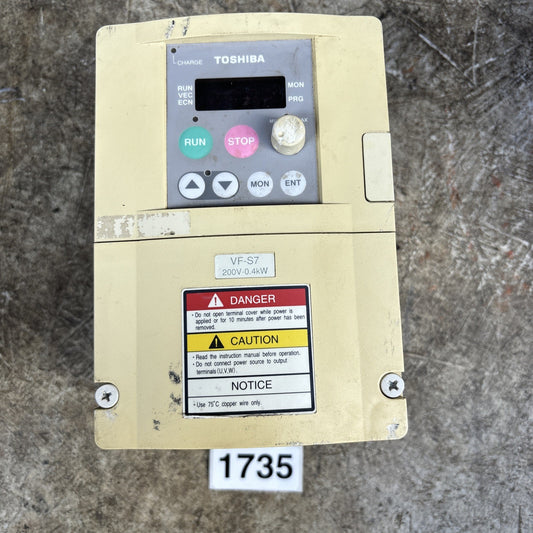 Toshiba VFS7 2004UP Transistor Invertor 3 Phase 3 Amp 200 230 Volts Works Read0