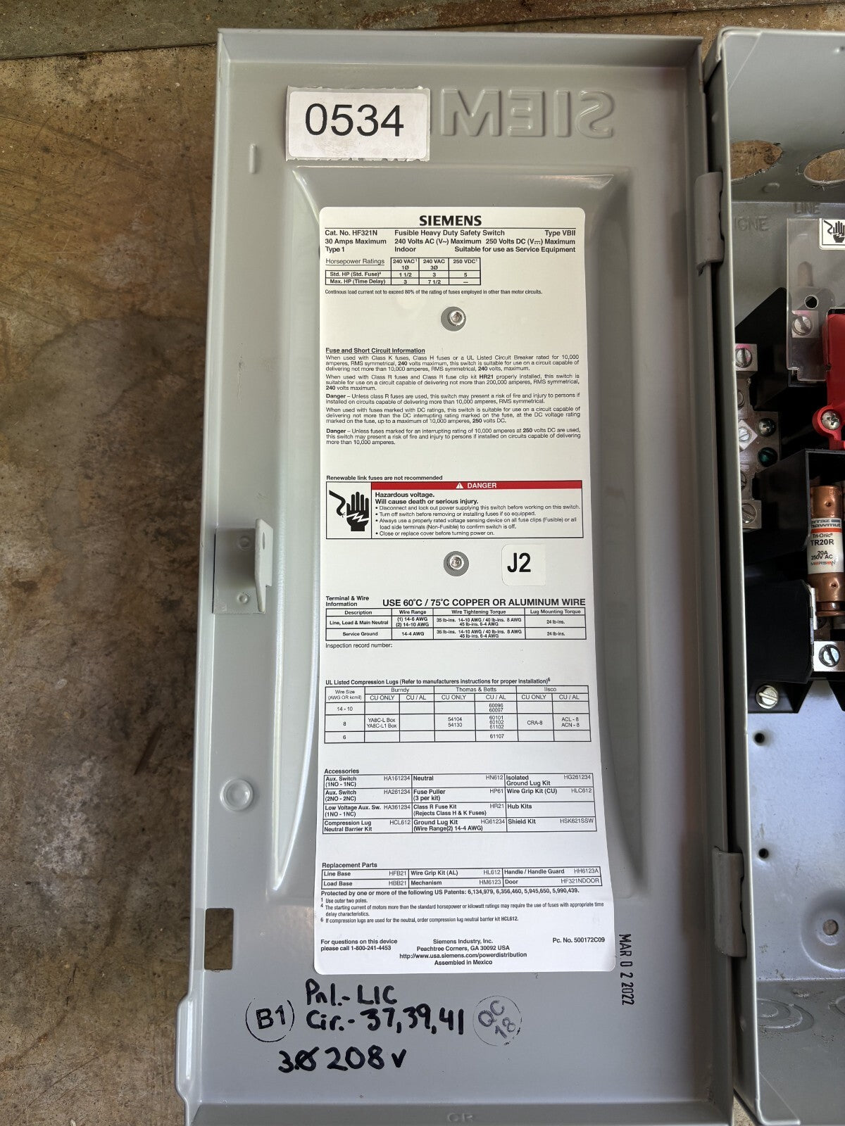 Siemens HF321N Fusible Heavy Duty Safety Switch 30 Amp 240 Vac3