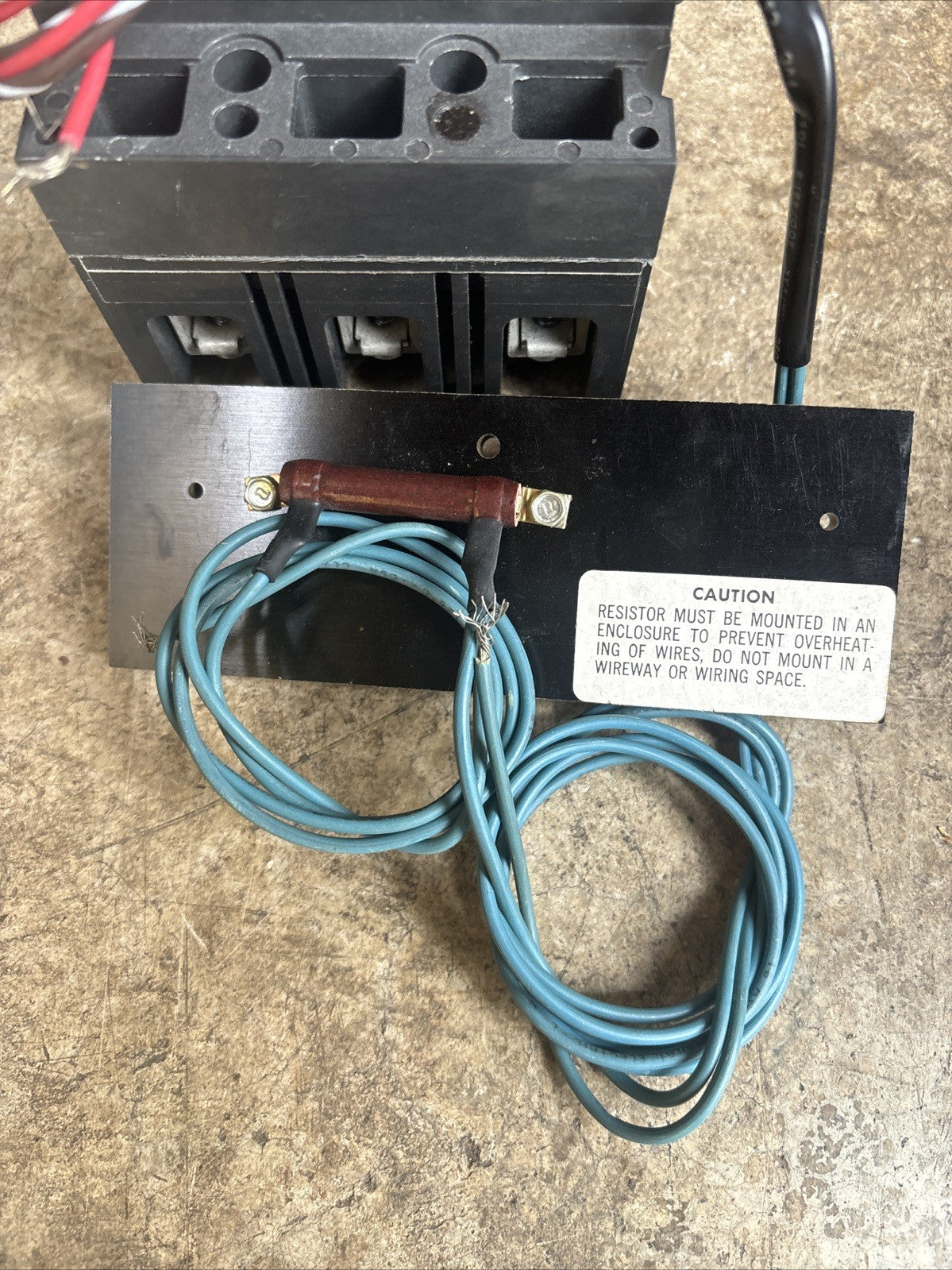 General Electric 100A Molded Case Switch TED134YT100 W/AUX SW & Shunt Trip3