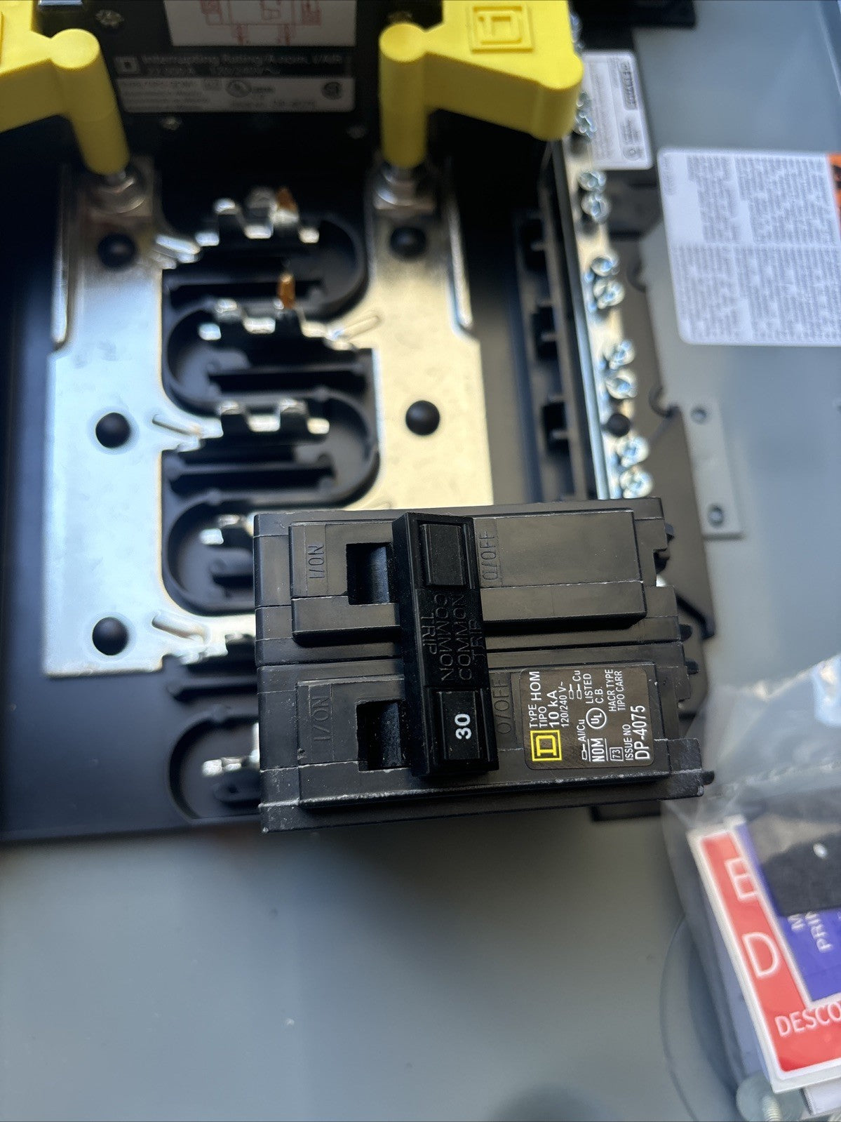 New Square D QO Type 3R Outdoor Load Center Breaker Box BXH19R4