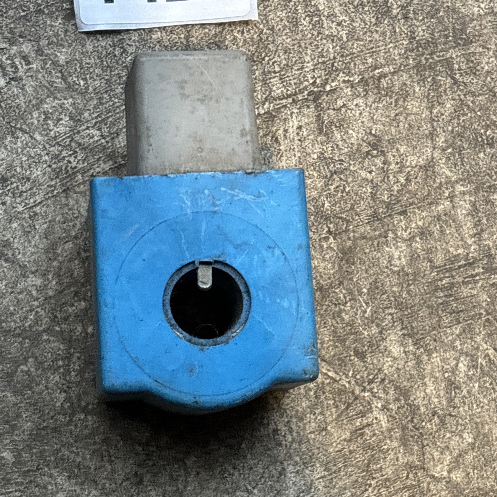 Danfoss 018z6177 solenoid valve coil1