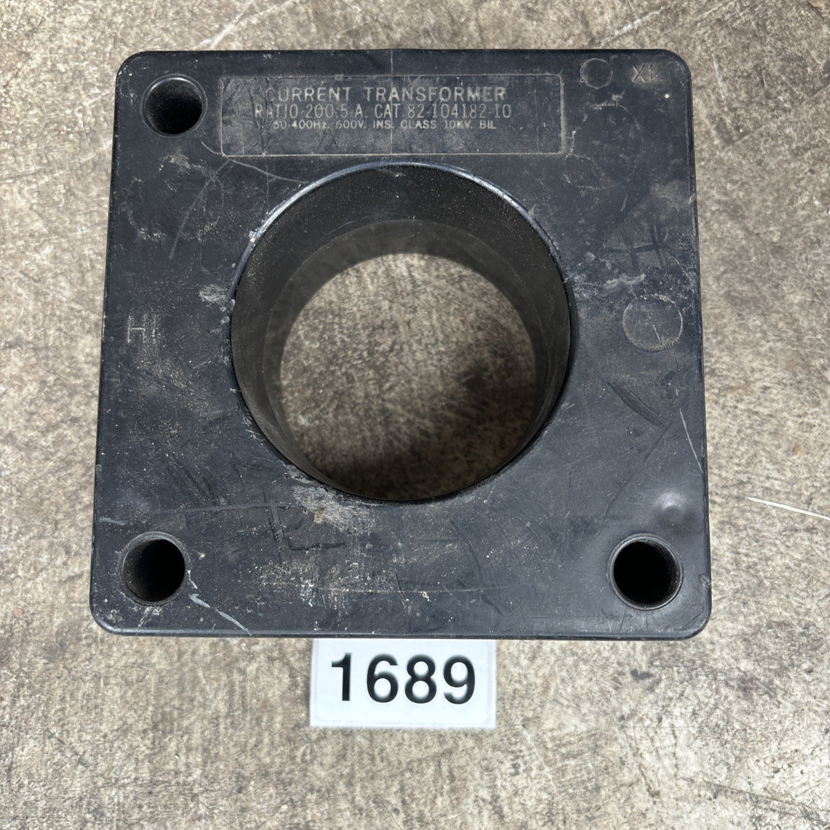 82 104182 10 200:5 Ratio Current Transformer 600V 10KV 50 400z0