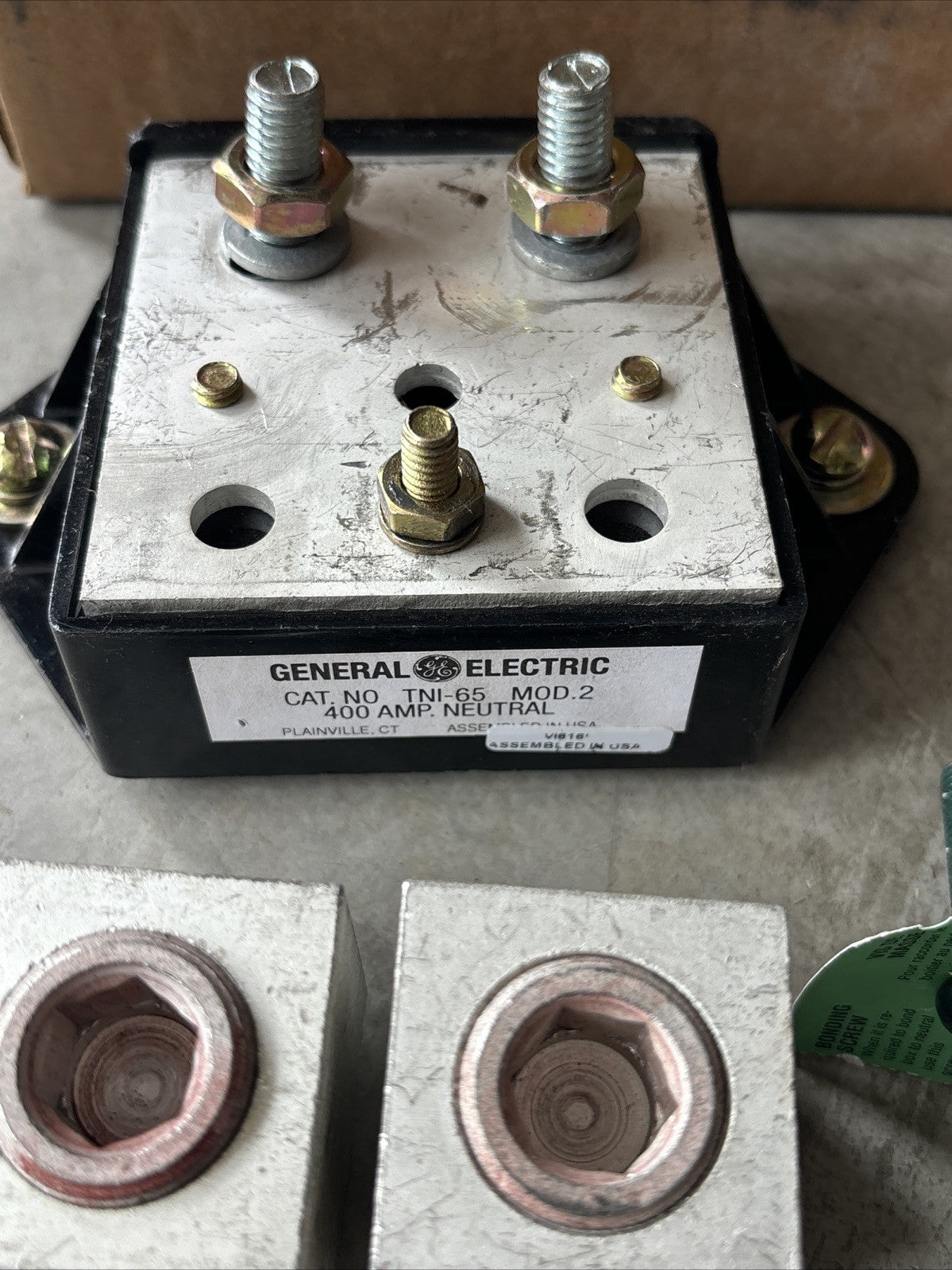 TNI65 GE 400A Neutral Kit NEW INVENTORY3