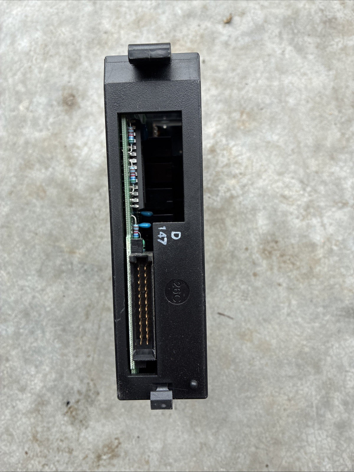 GE FANUC OUTPUT RELAY 4A 8PT ISOLATED IC693MDL930E2