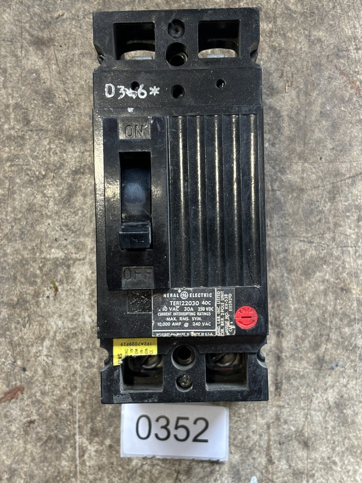 General Electric TEB122030 Circuit Breaker 30 Amp 2 Pole 240 Vac0