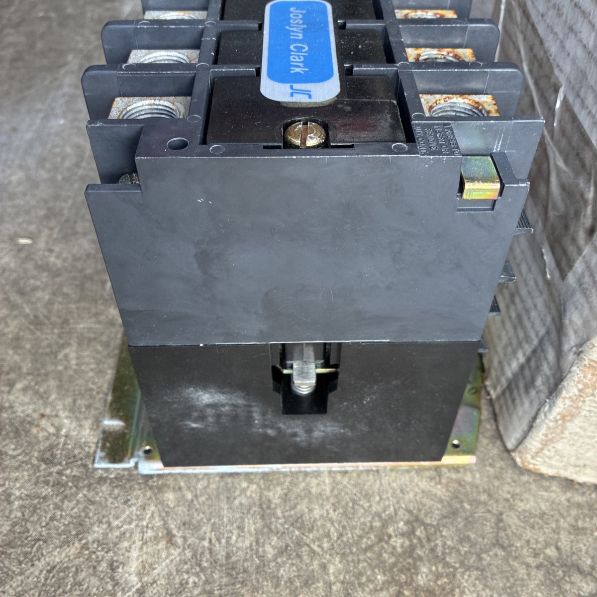 Joslyn Clark T77U03476 Industrial Control System Contactor NOS5
