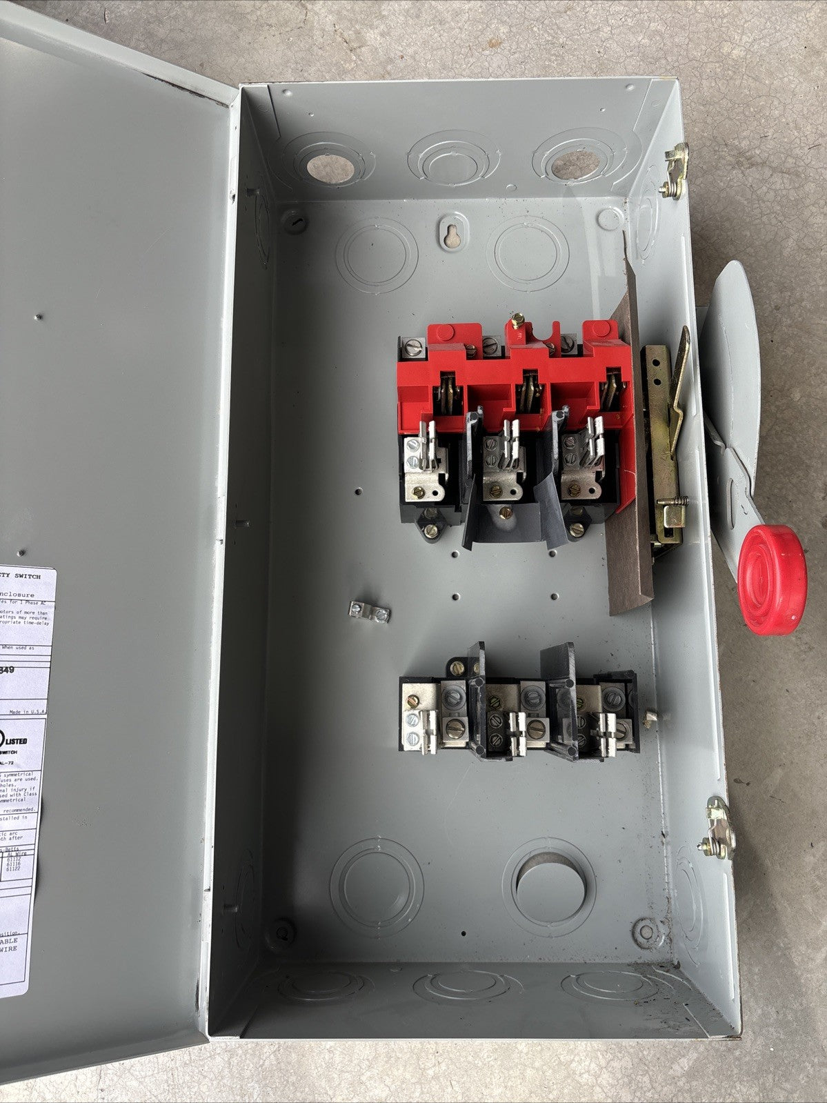 Eaton DH363FGK Heavy Duty Safety Switch 100 Amp 3 Pole 600 Vac2