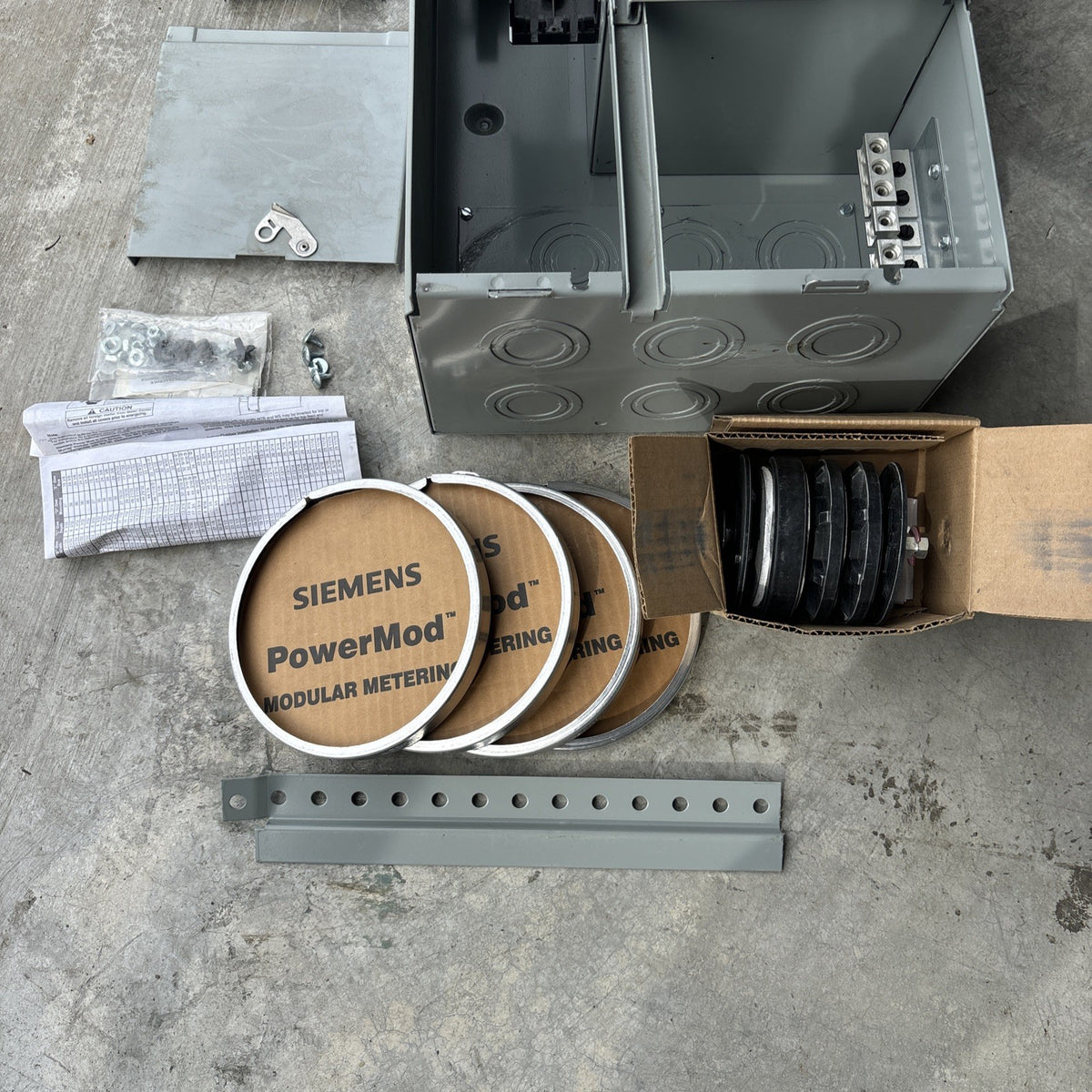 Siemens MM42125J Power Mod Modular Metering System 125 Amp1