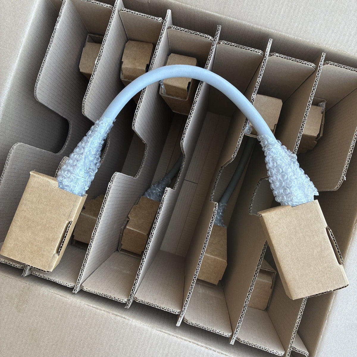 Case Of 6 TESLA 1875157 05 D Harness, Expansion, 0.5M, PW2