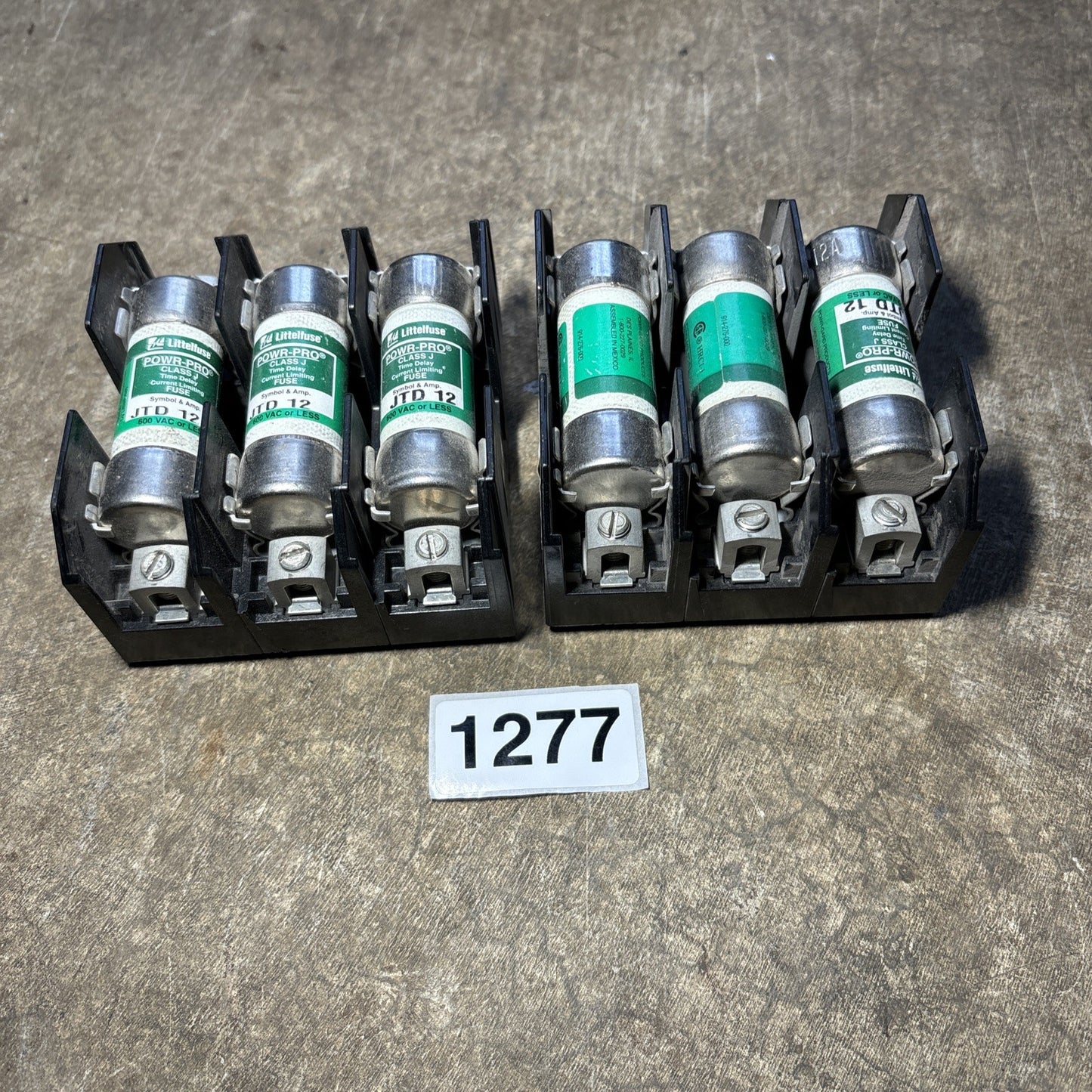 Littlefuse LJ60030 3C Fuse Holder  Lot Of 2 With Fuses2
