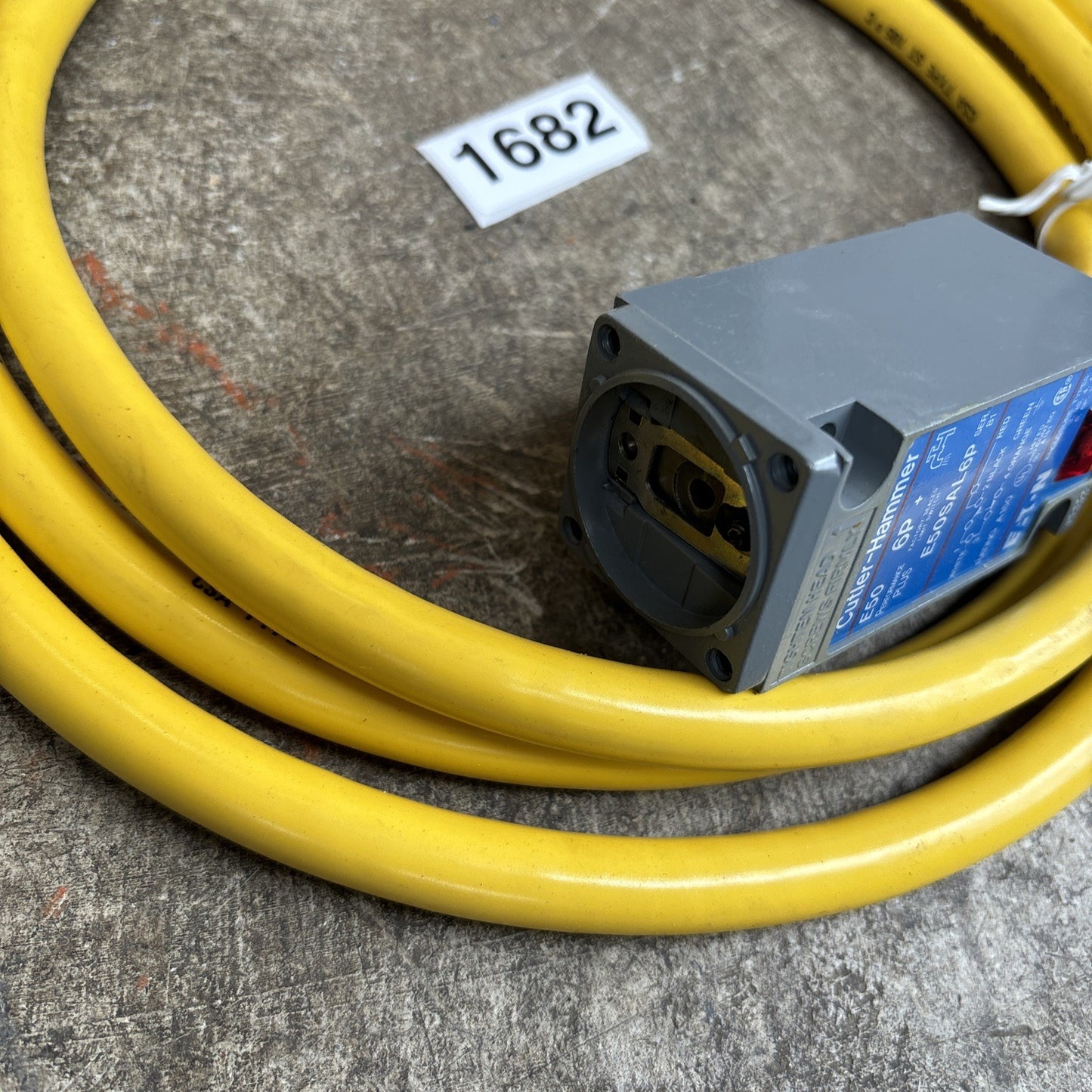 Cutler Hammer E50SAL6P, Prewired Limit Switch with 12' 16AWG 5/C   NEW3