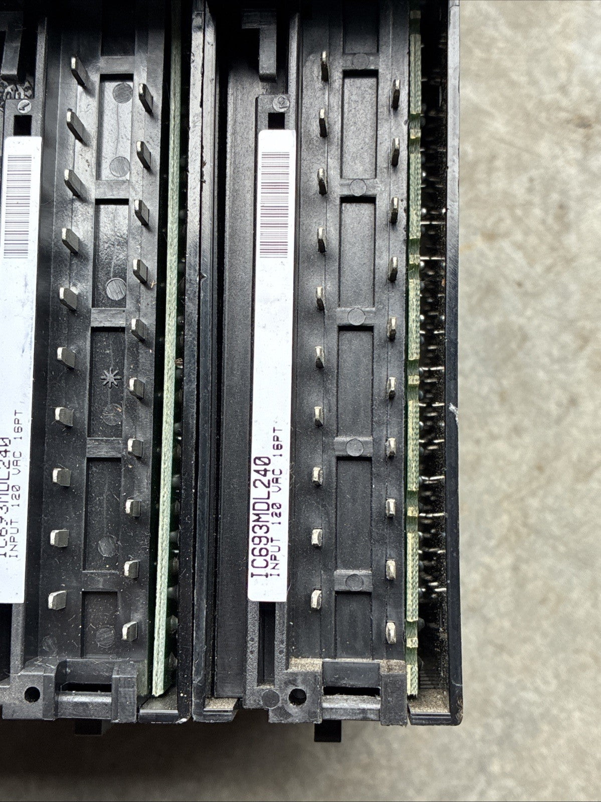 GE FANUC IC693MDL240E INPUT 120 VAC 16 PT  USED3