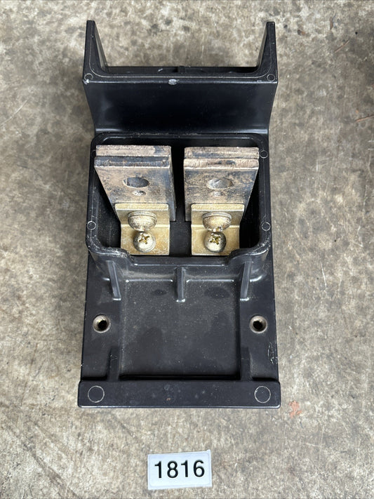 701442   BLACK UPPER POLE BASE MOLDING INSULATOR0