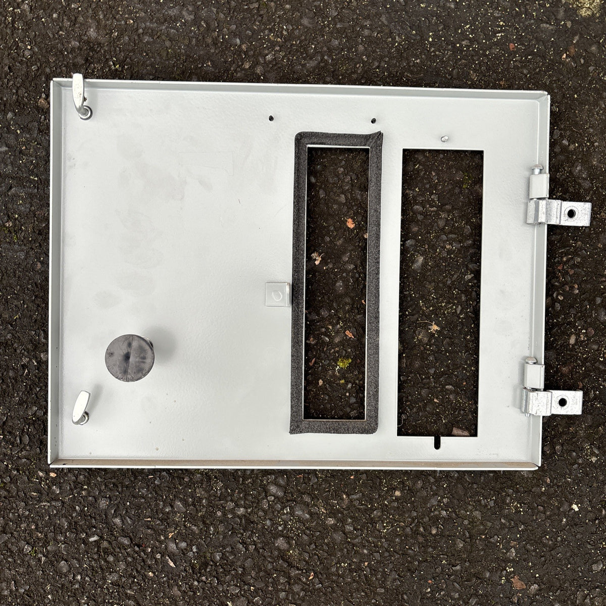 Siemens Tiastar MCC Bucket Door 12” Good Condition2