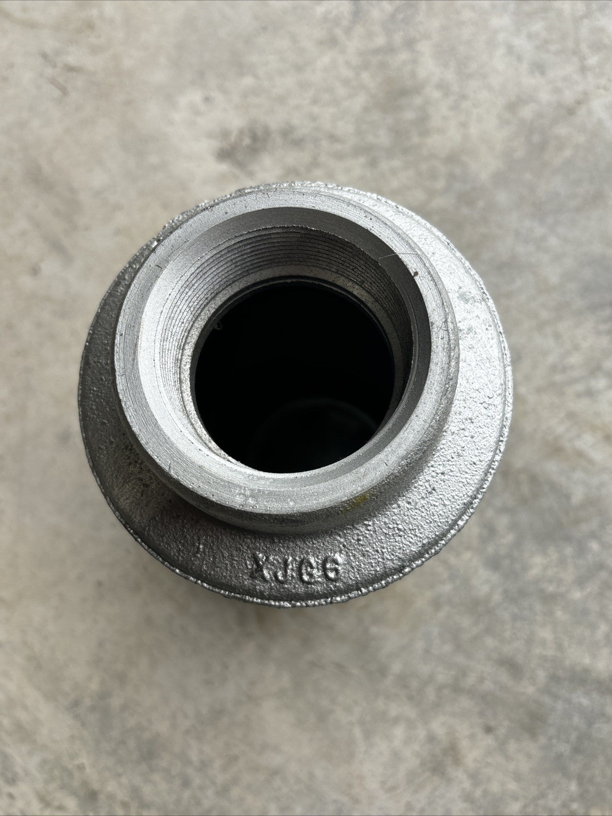 Cooper Crouse Hinds XJG64 Expansion Joint Conduit Fitting 2" Max Expansion 4"3
