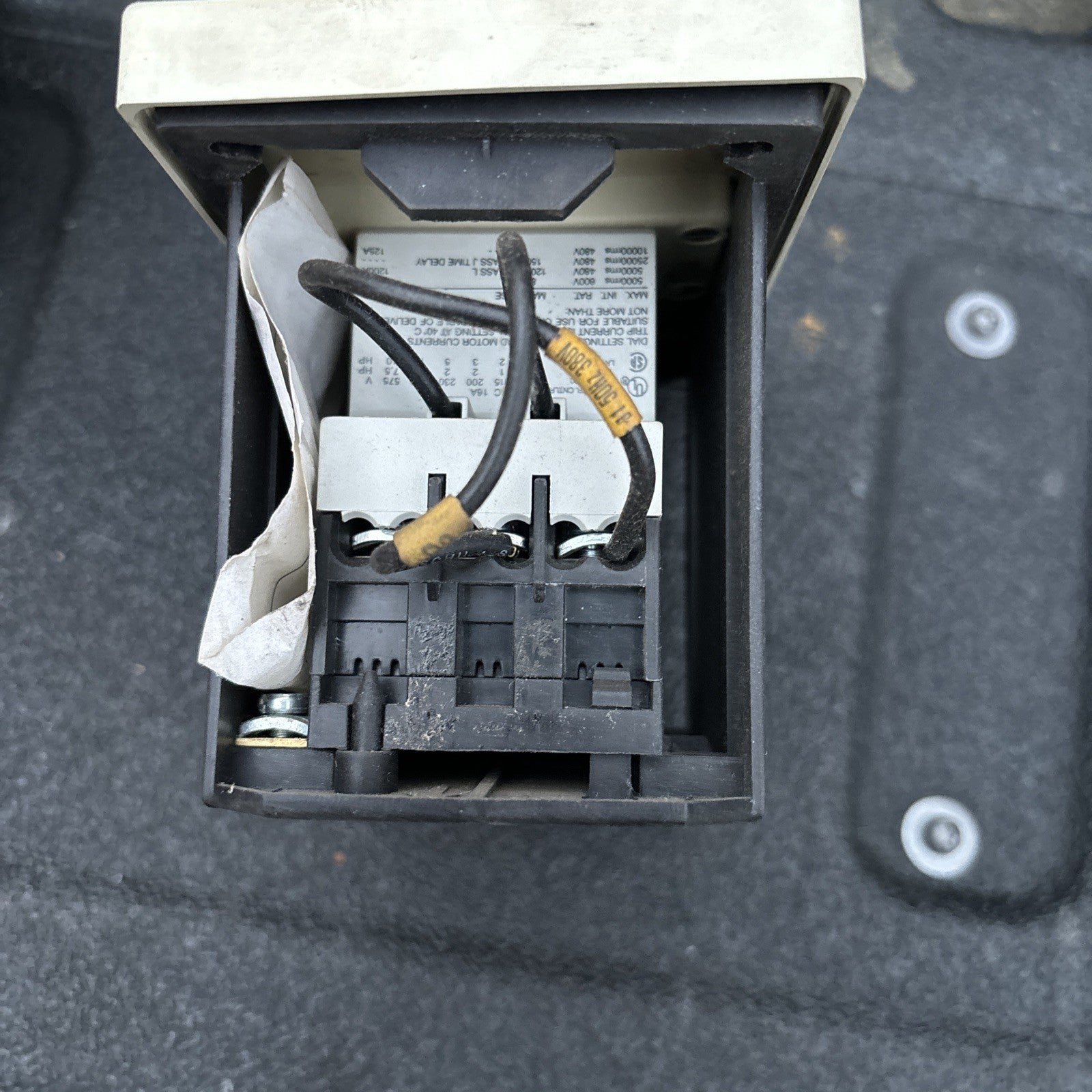 Cutler Hammer C799FP55 Flush Mount Plate For A302 Manual Starters3