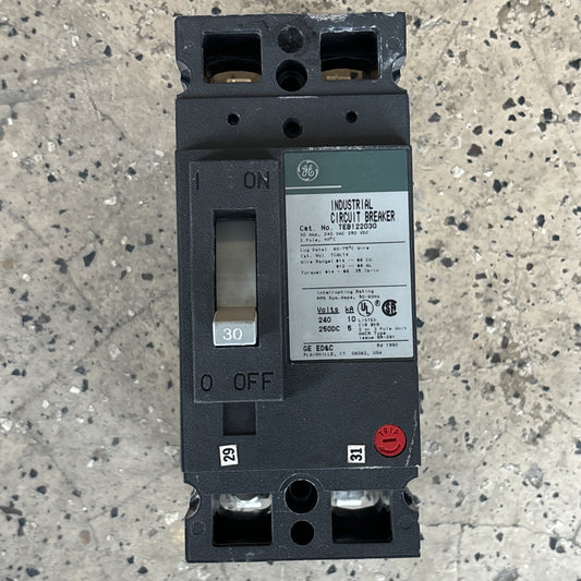 General Electric GE TEB TEB122030 2pole 30amp 240V Circuit Breaker Green Label0
