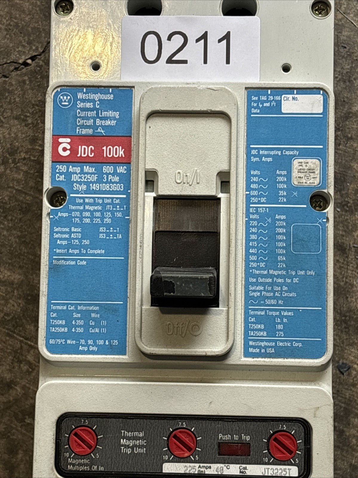 Westinghouse JDC3250F 100K Circuit Breaker 3Pole 600V 250amp1