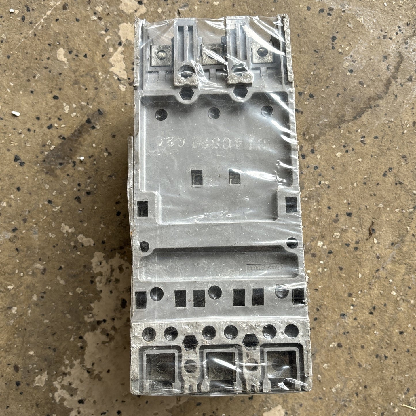 Westinghouse HF3020 20A AB De Ion Circuit Breaker Mark 75 HF Frame 600V 20 Amp3