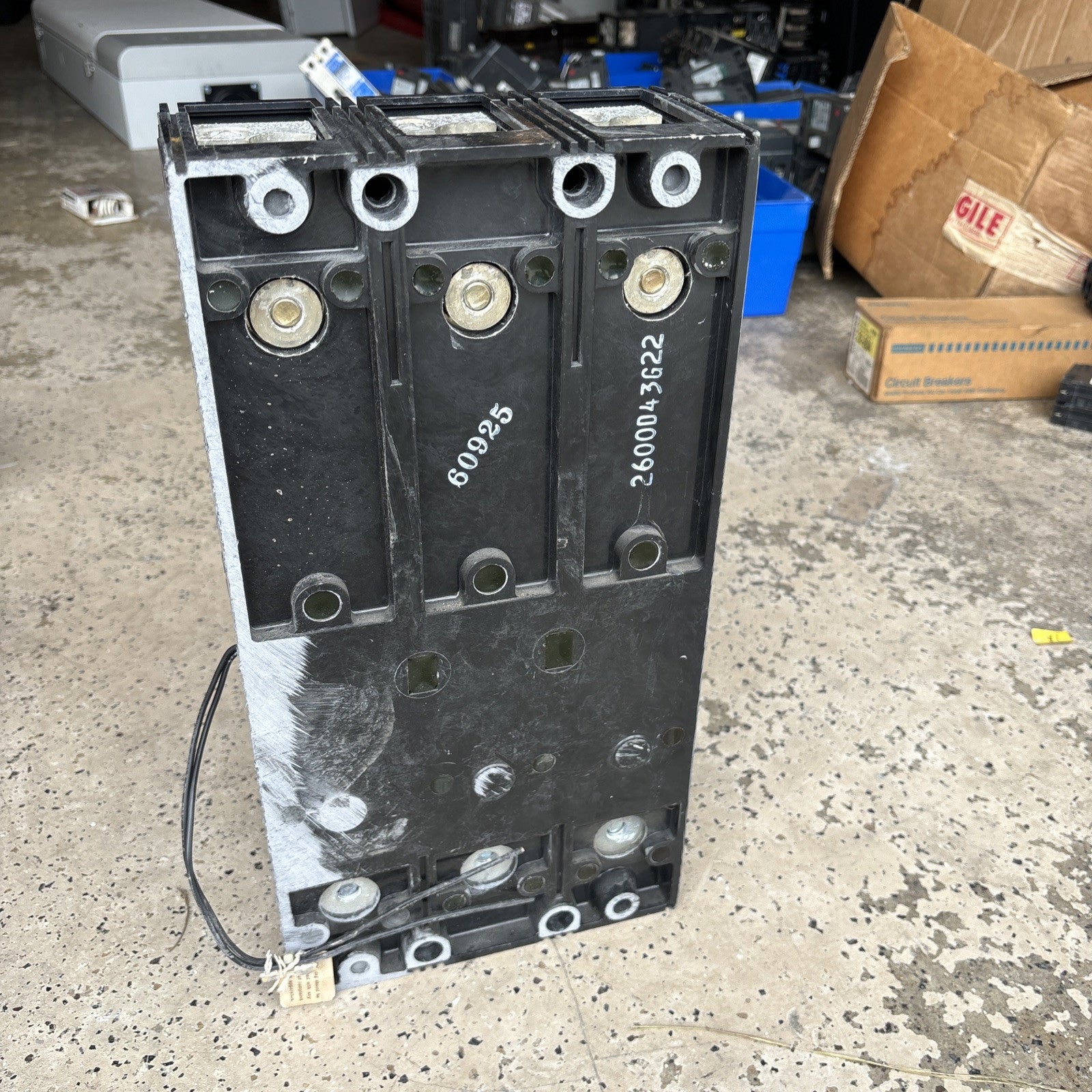 Eaton/Cutler Hammer MN360800A 800 Amp 3 Pole 600VAC Molded Case Switch6