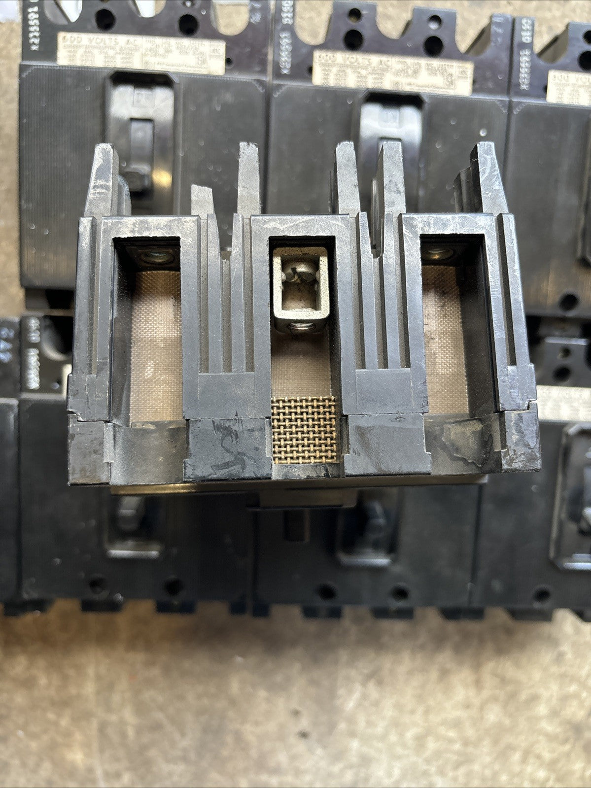 ITE EF3 B015Z Circuit Breaker, 15 Amp, 3 Pole, 600V AC Quantity Available2