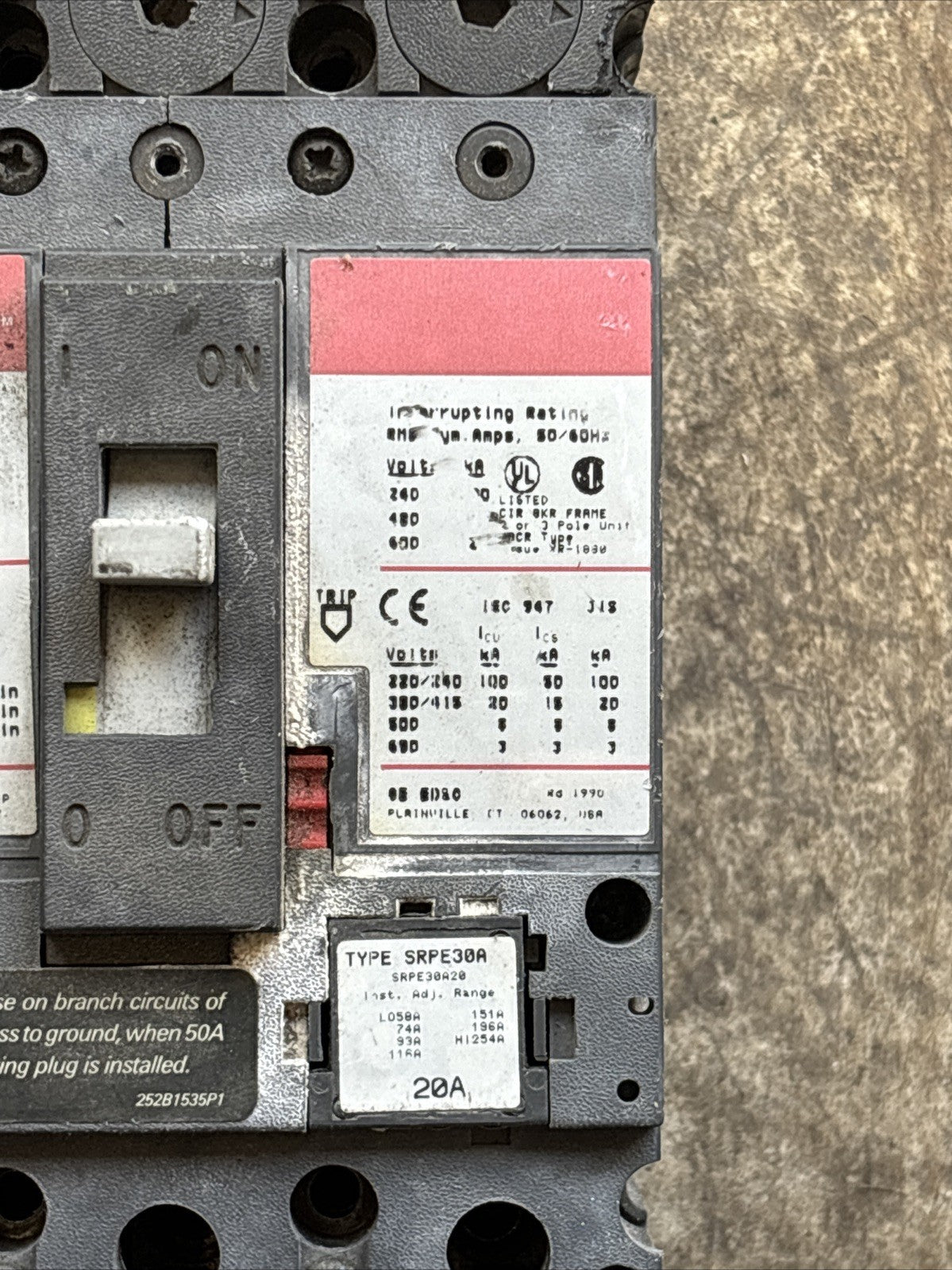SELA36AT0030 GENERAL ELECTRIC TYPE SRPE30A CURRENT LIMITING CIRCUIT BREAKER2